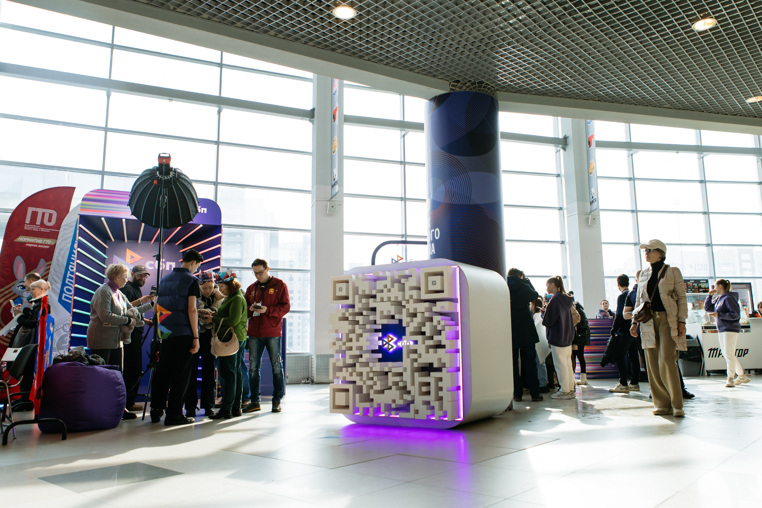 СБП в Тракторе. Видеограф и Фотограф в Челябинске Ксения и Владимир Рюмины