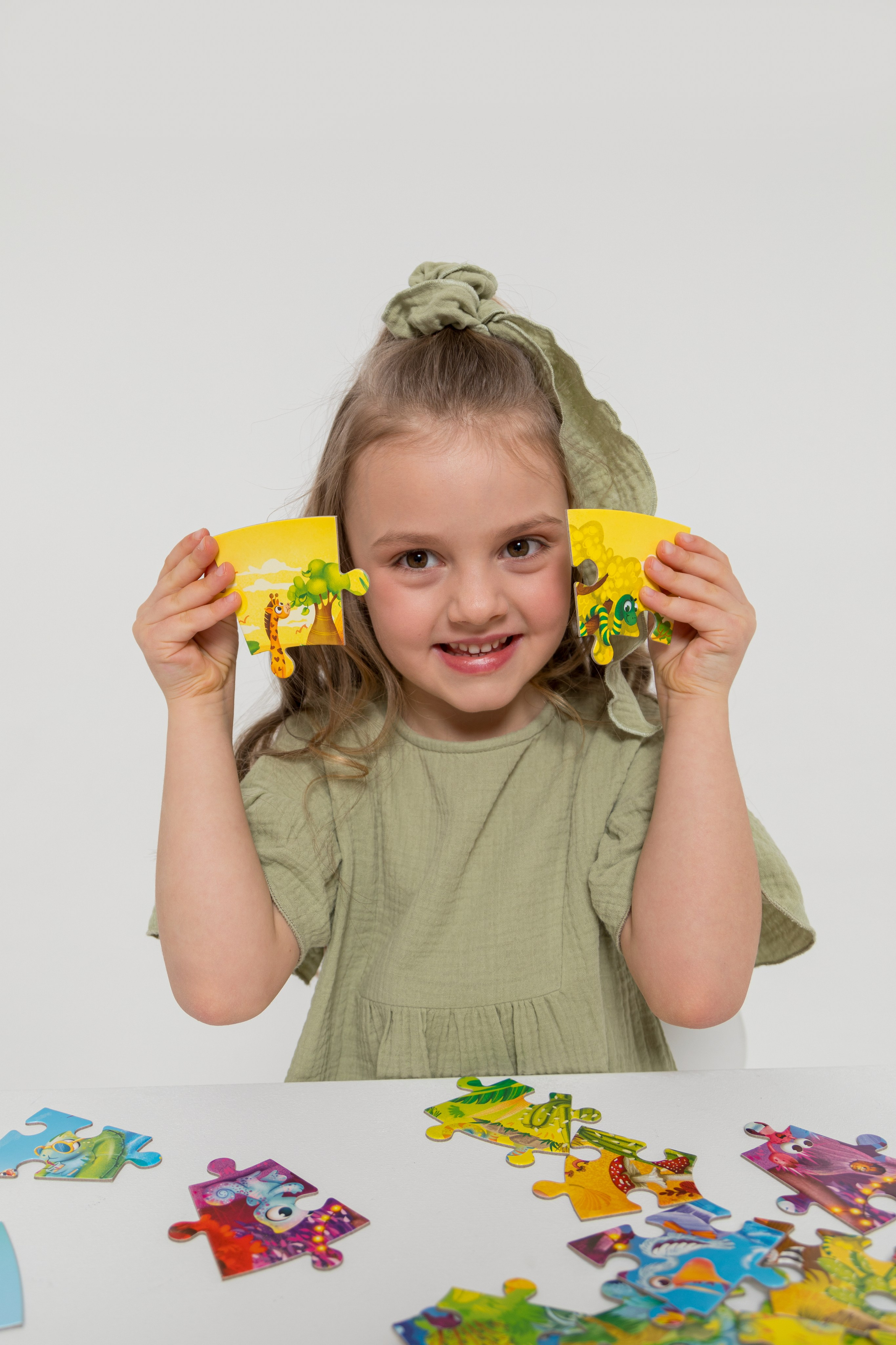 Имиджевая и каталожная съёмка для бренда детских пазлов. Детский и контент фотограф Надя Волкова Санкт-Петербург