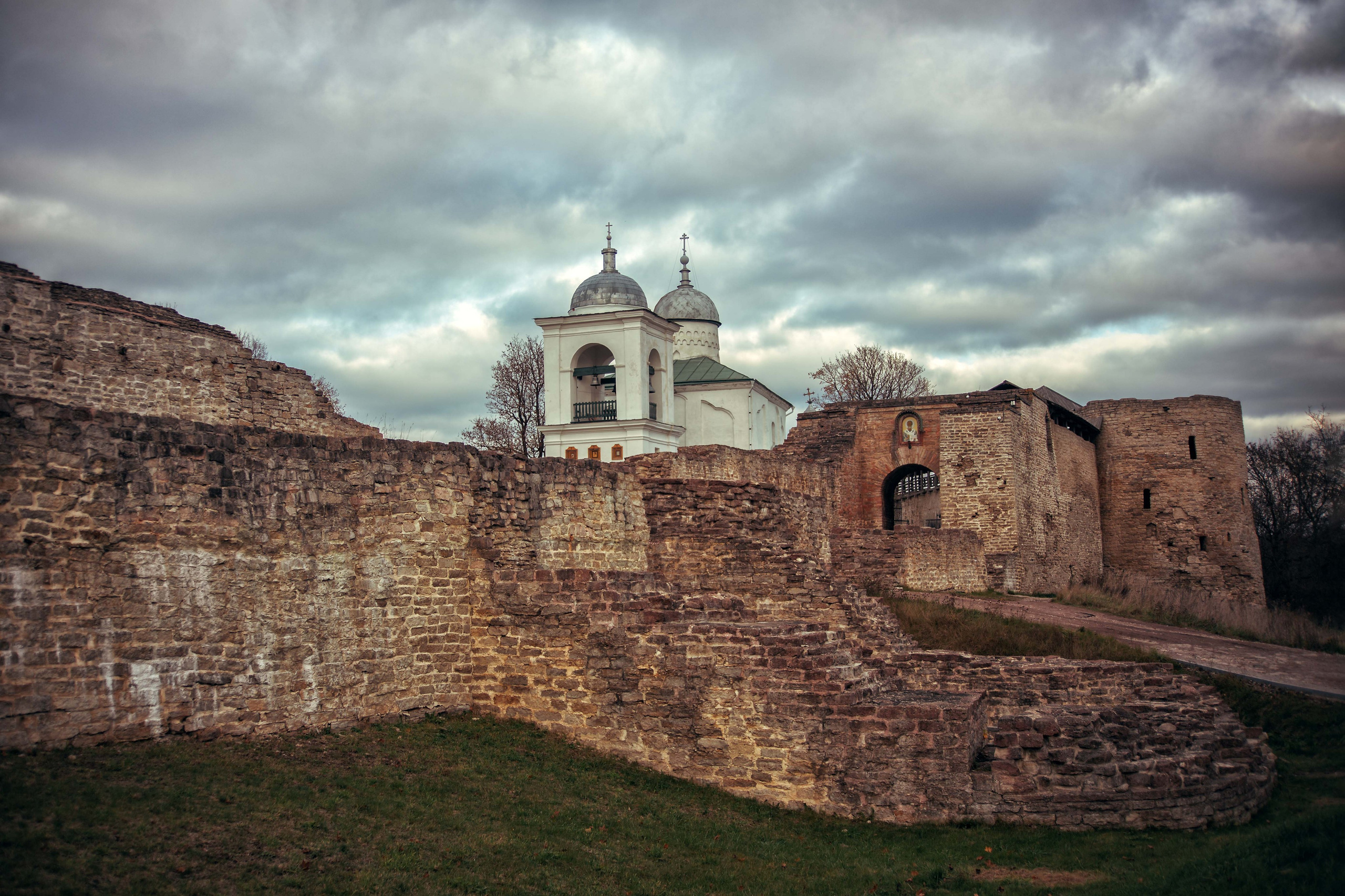 Изборск. Семейный и детский фотограф в Москве Ольга Кривенцова