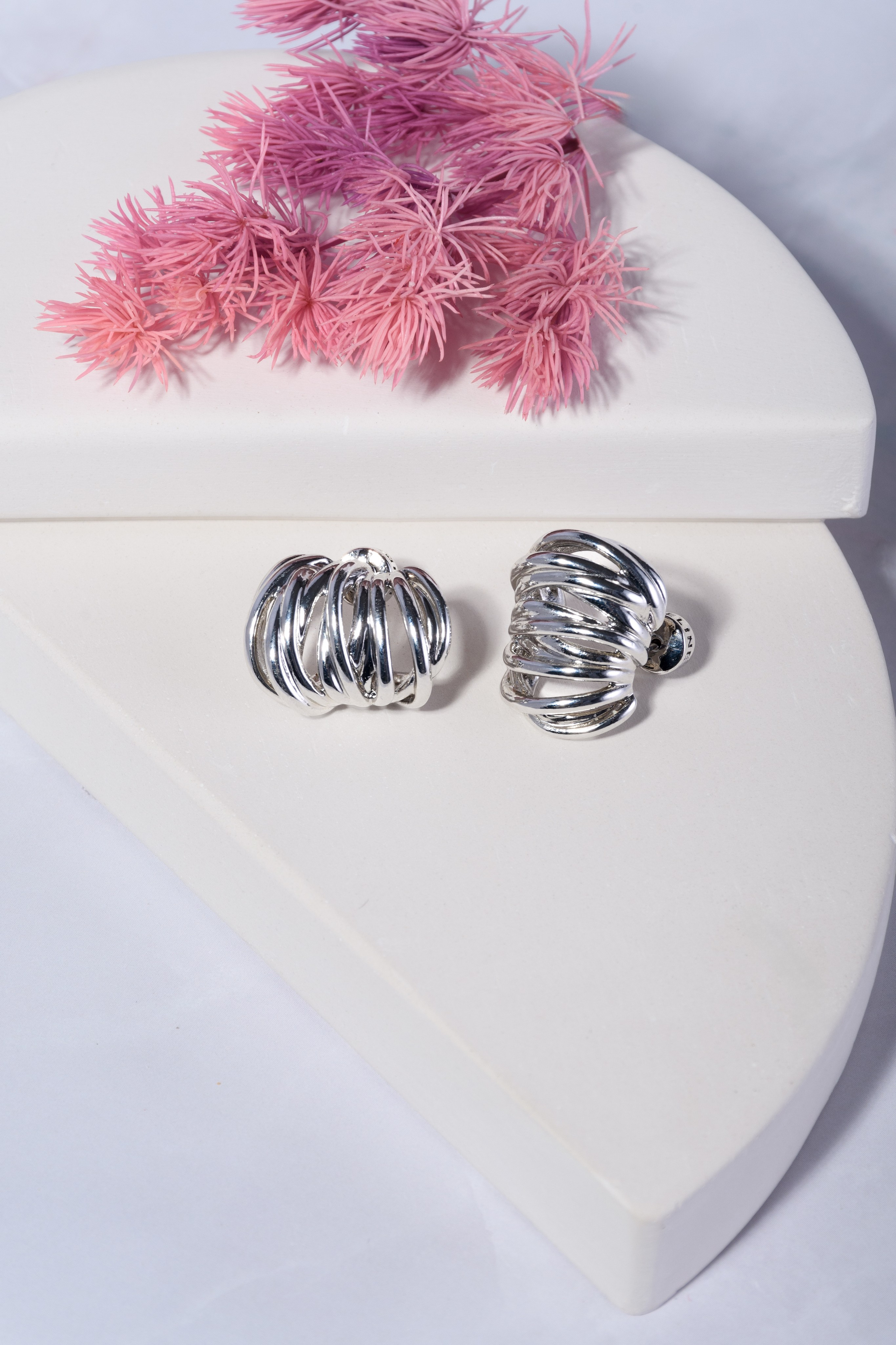 Имиджевая, концептуальная предметная фотосъёмки. Предметный, рекламный, ювелирный фотограф в Москве