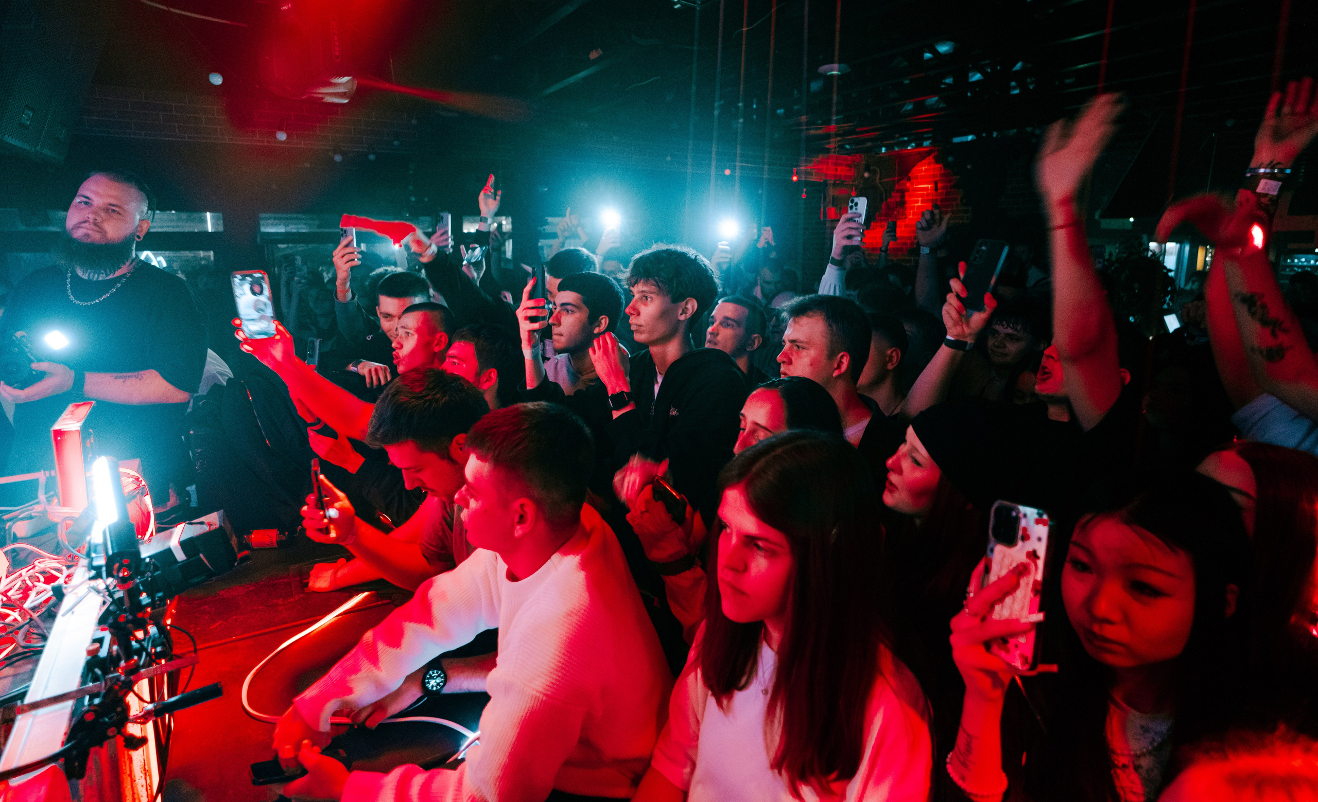 Only Birthday Party & 2HUG + Secret Guest / @Небесный сад. Концертный фотограф в Краснодаре