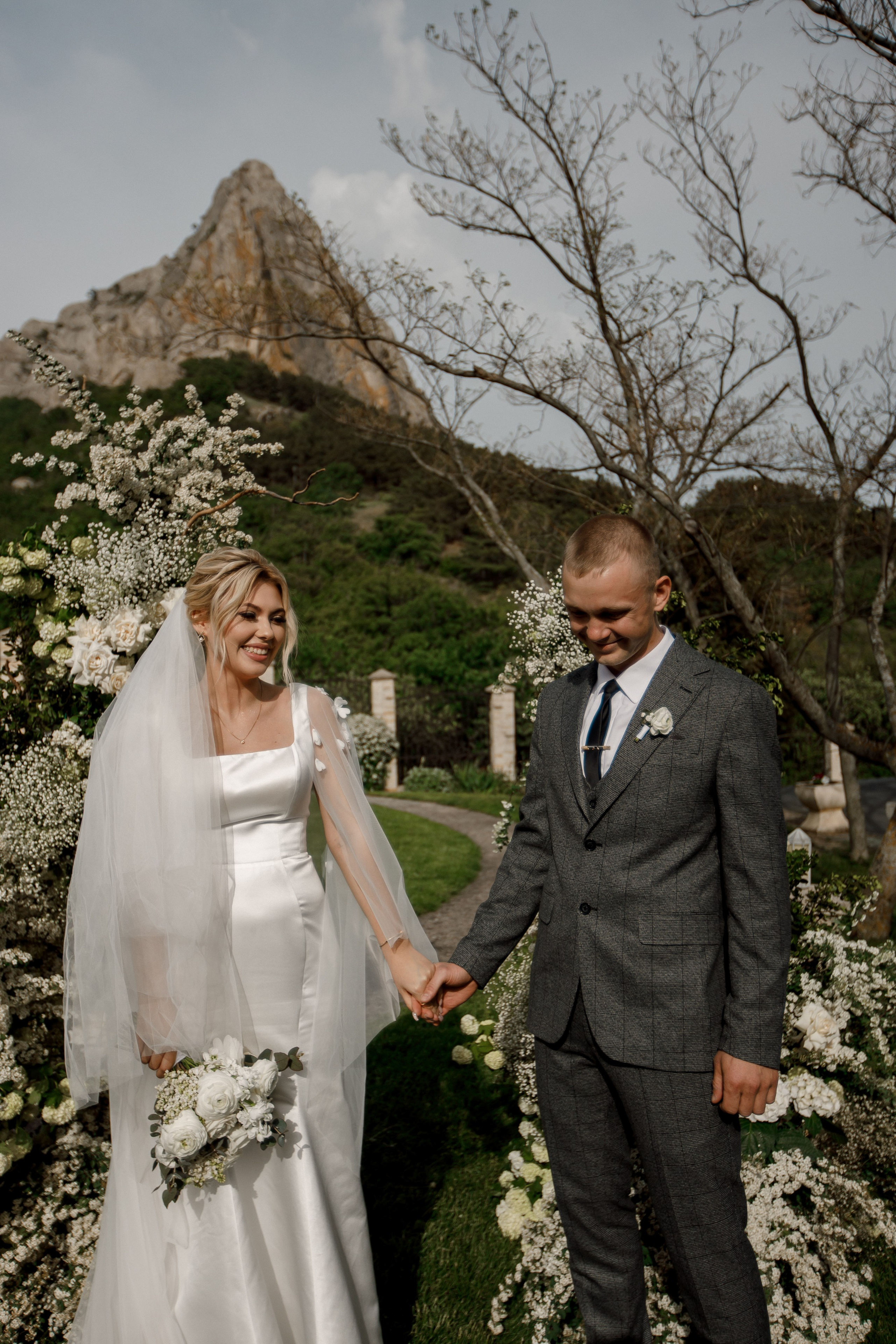 Денис и Алина. Белый замок. Фотограф Анна Лейман. Севастополь