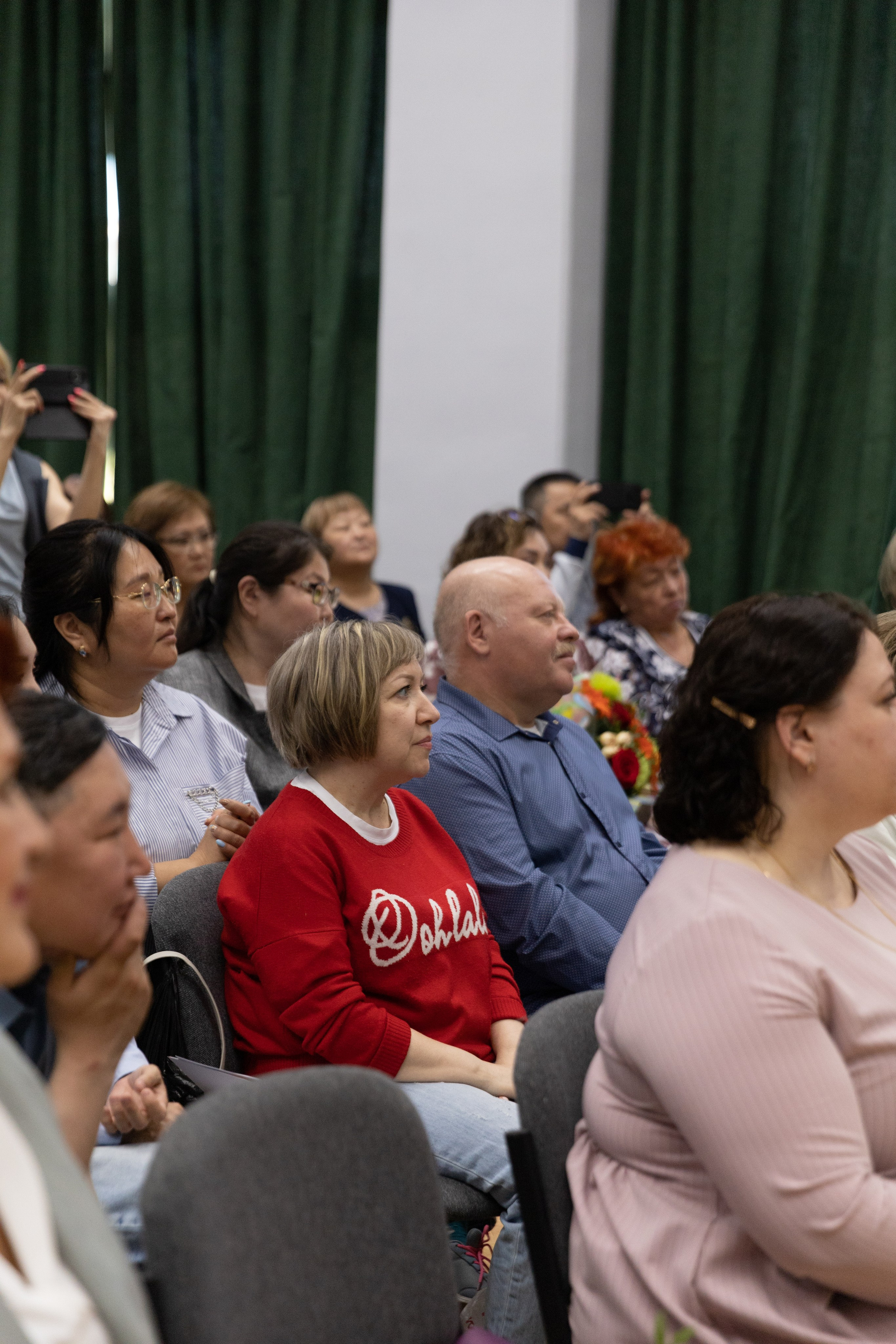 Репортажи мероприятий. Литовкина Анастасия фотограф, выпускные альбомы г. Мирный