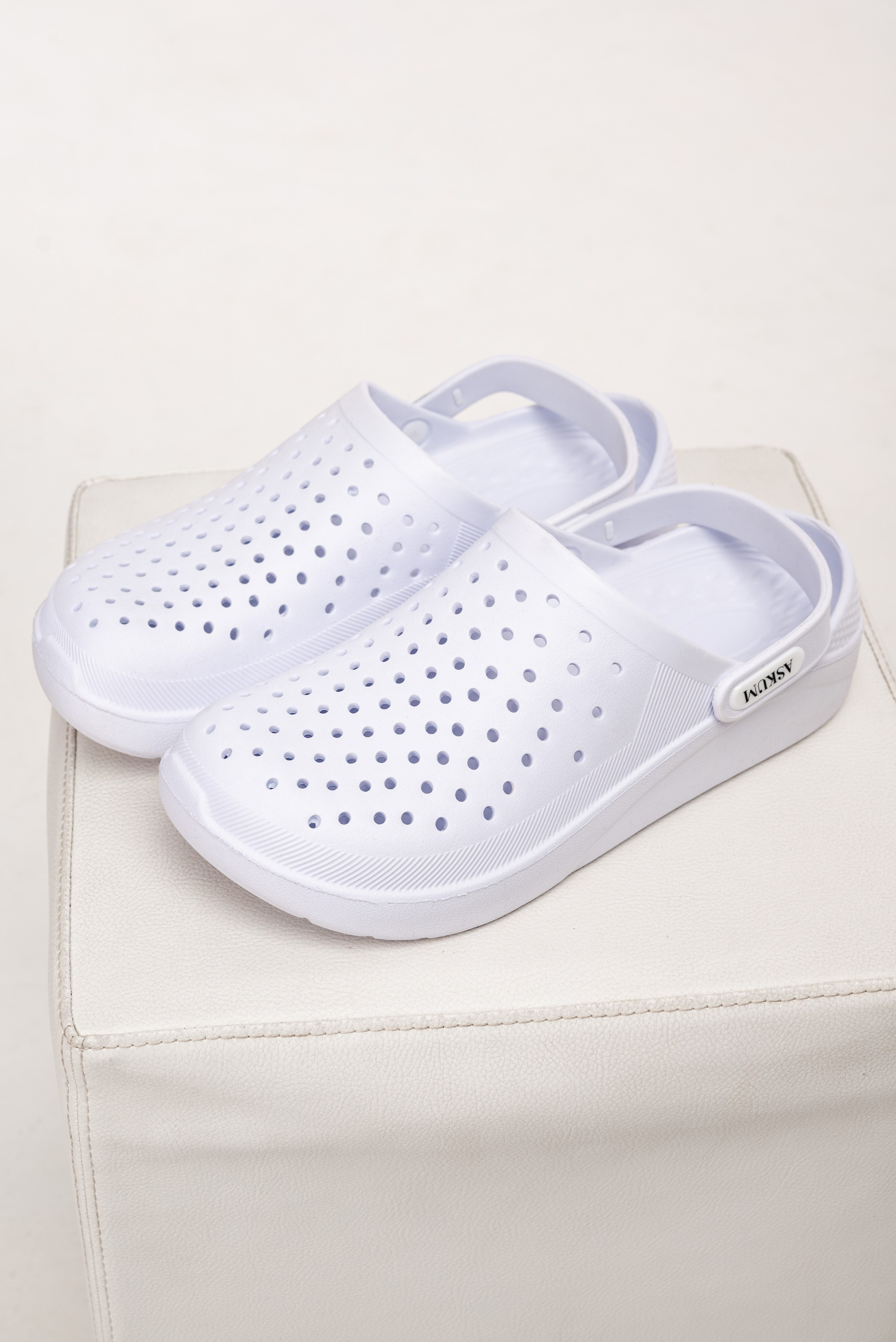 Кроксы. Предметный фотограф, фото для маркетплейсов Пятигорск, КМВ