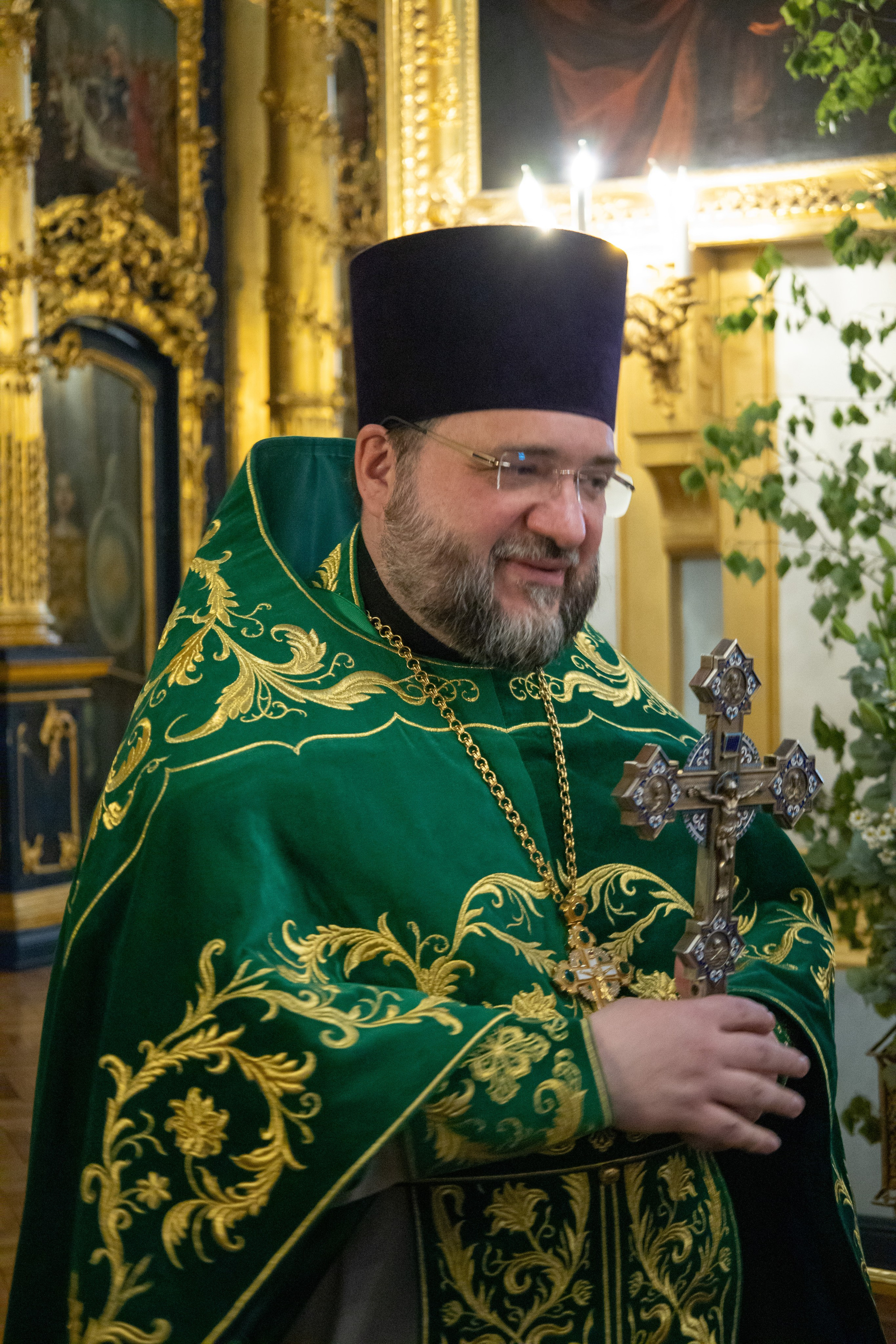 ДЕНЬ СВЯТОЙ ТРОИЦЫ. ПЯТИДЕСЯТНИЦА. НИКОЛО-БОГОЯВЛЕНСКИЙ МОРСКОЙ СОБОР