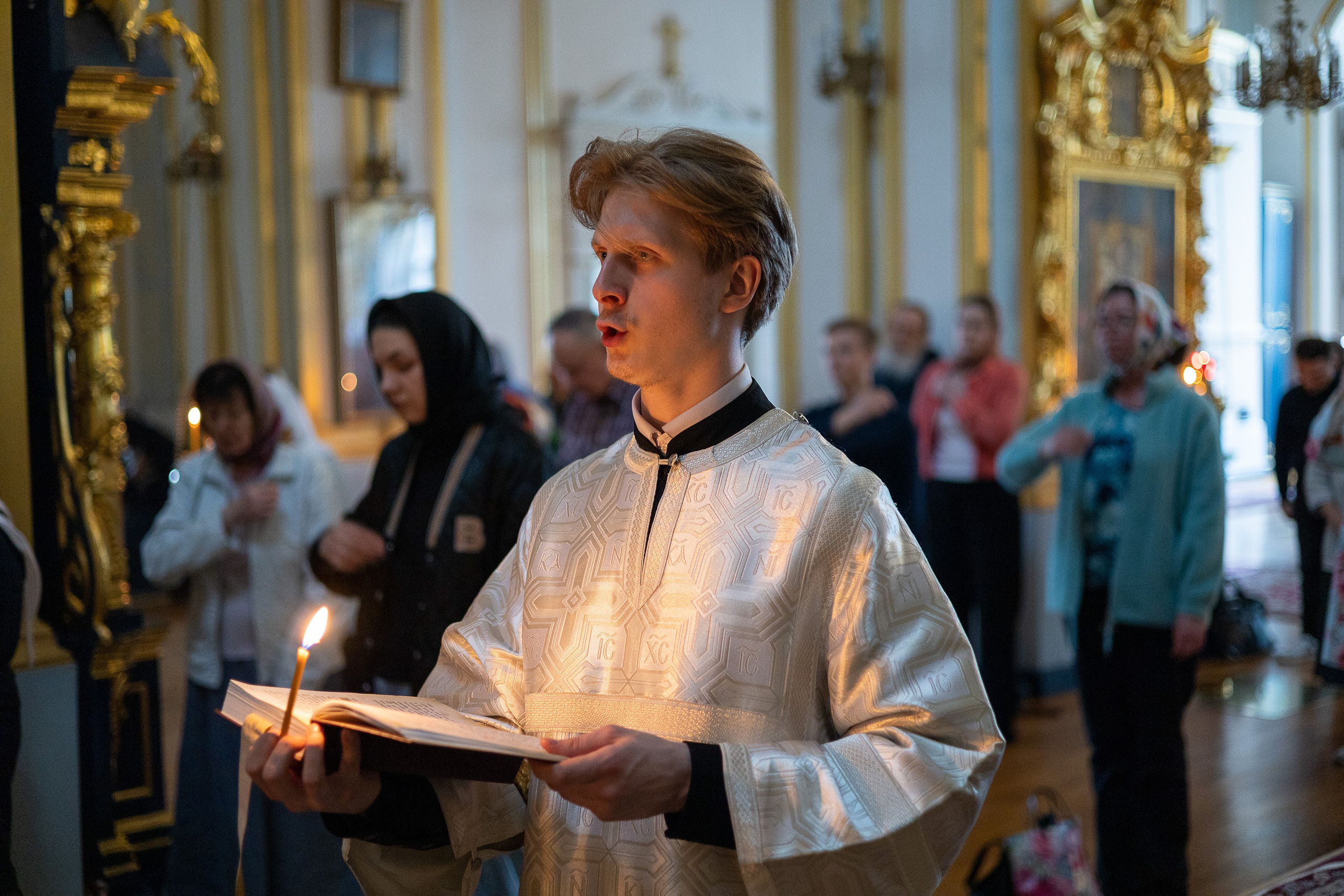 ВСЕНОЩНОЕ БДЕНИЕ В КАНУН ПРАЗДНИКА ВОЗНЕСЕНИЯ ГОСПОДНЯ. НИКОЛО-БОГОЯВЛЕНСКИЙ МОРСКОЙ СОБОР