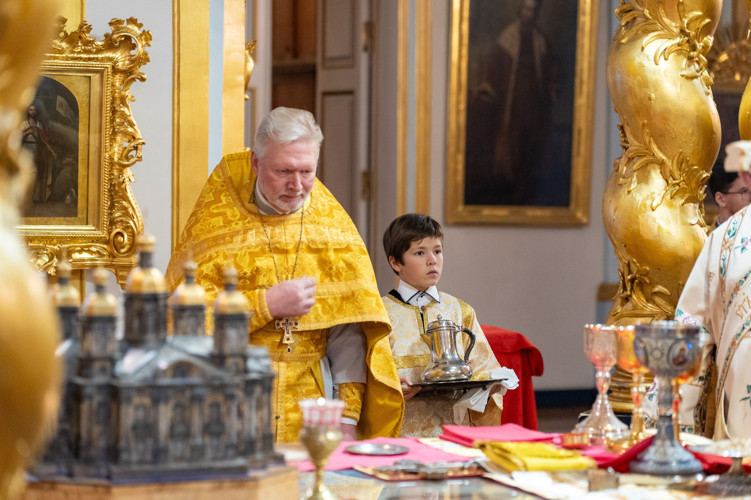 Неделя 20-я по Пятидесятнице. Память святых отцов VII Вселенского Собора. Иверской иконы Божией Матери. НИКОЛО-БОГОЯВЛЕНСКИЙ МОРСКОЙ СОБОР