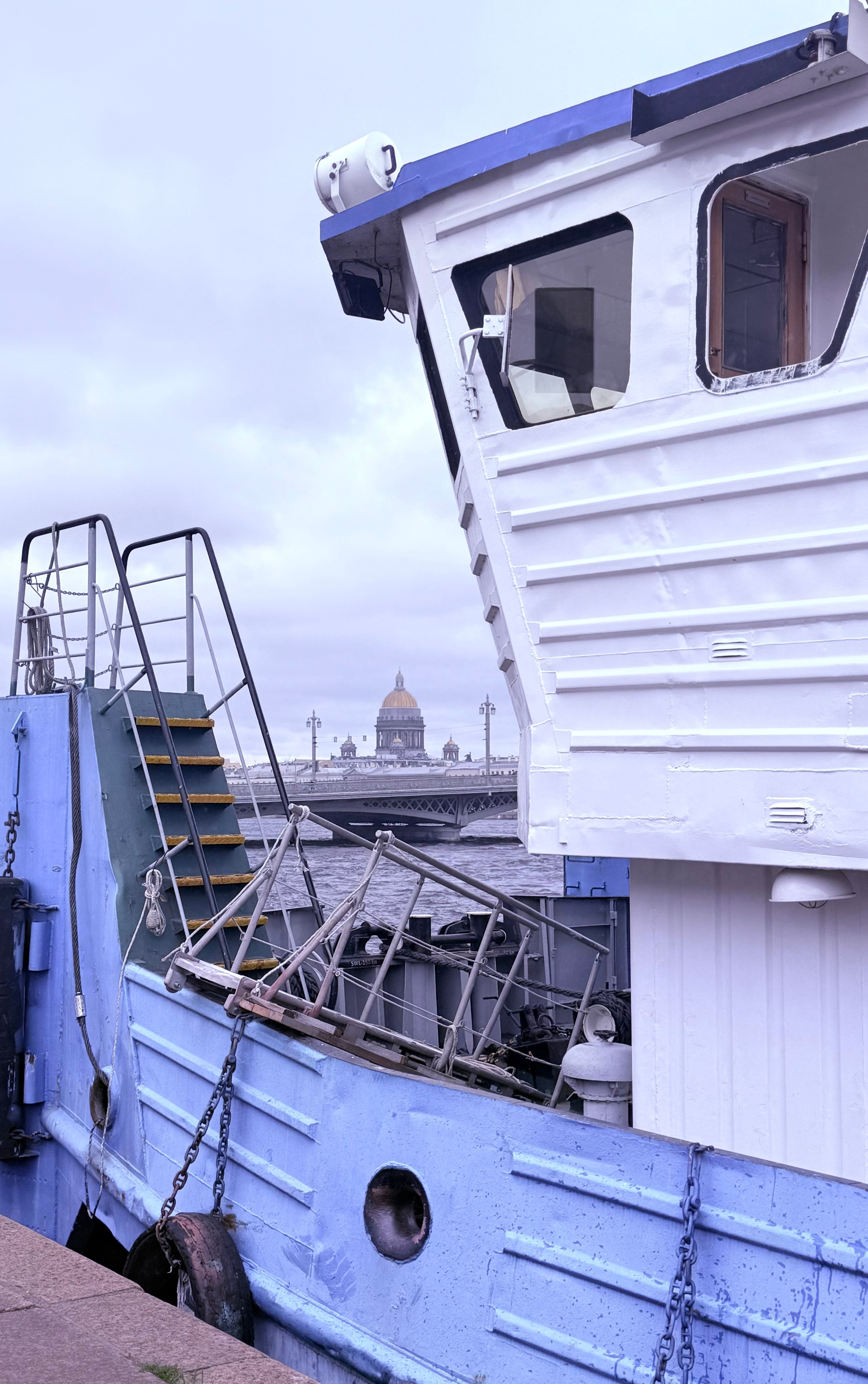 Уличный. Фотограф Арсений Королев