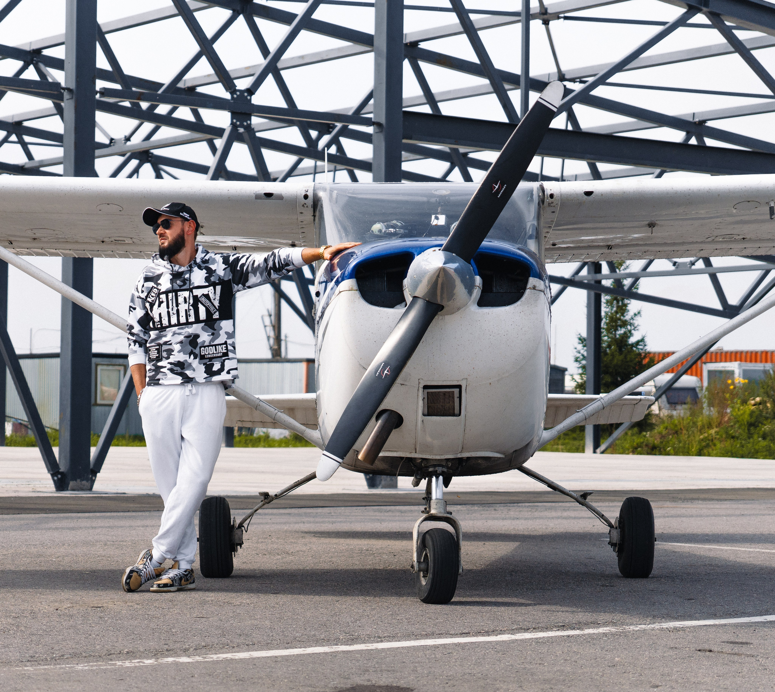 фотосессия с самолетом Cessna 172