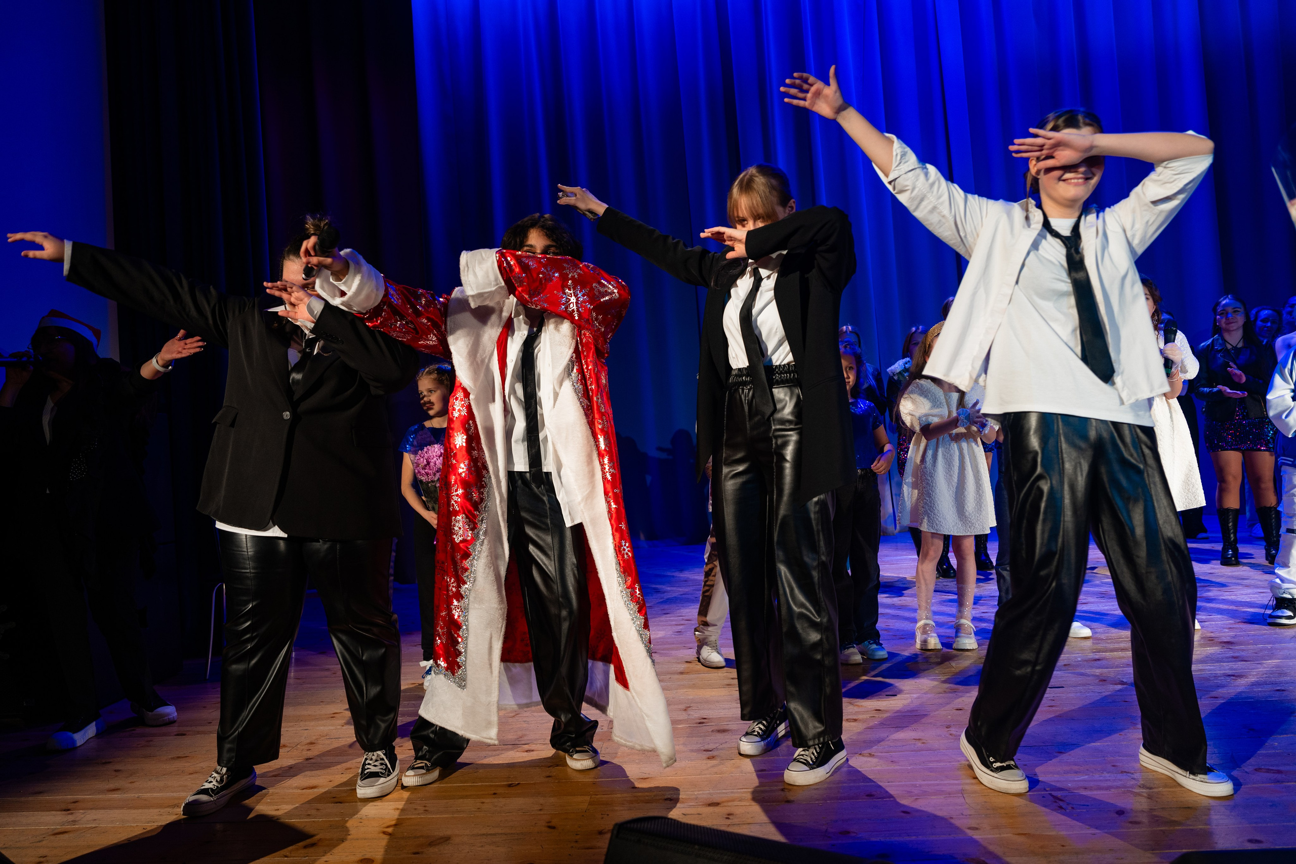 Концерт ДК Буривестник. Фотограф Никита Комаров