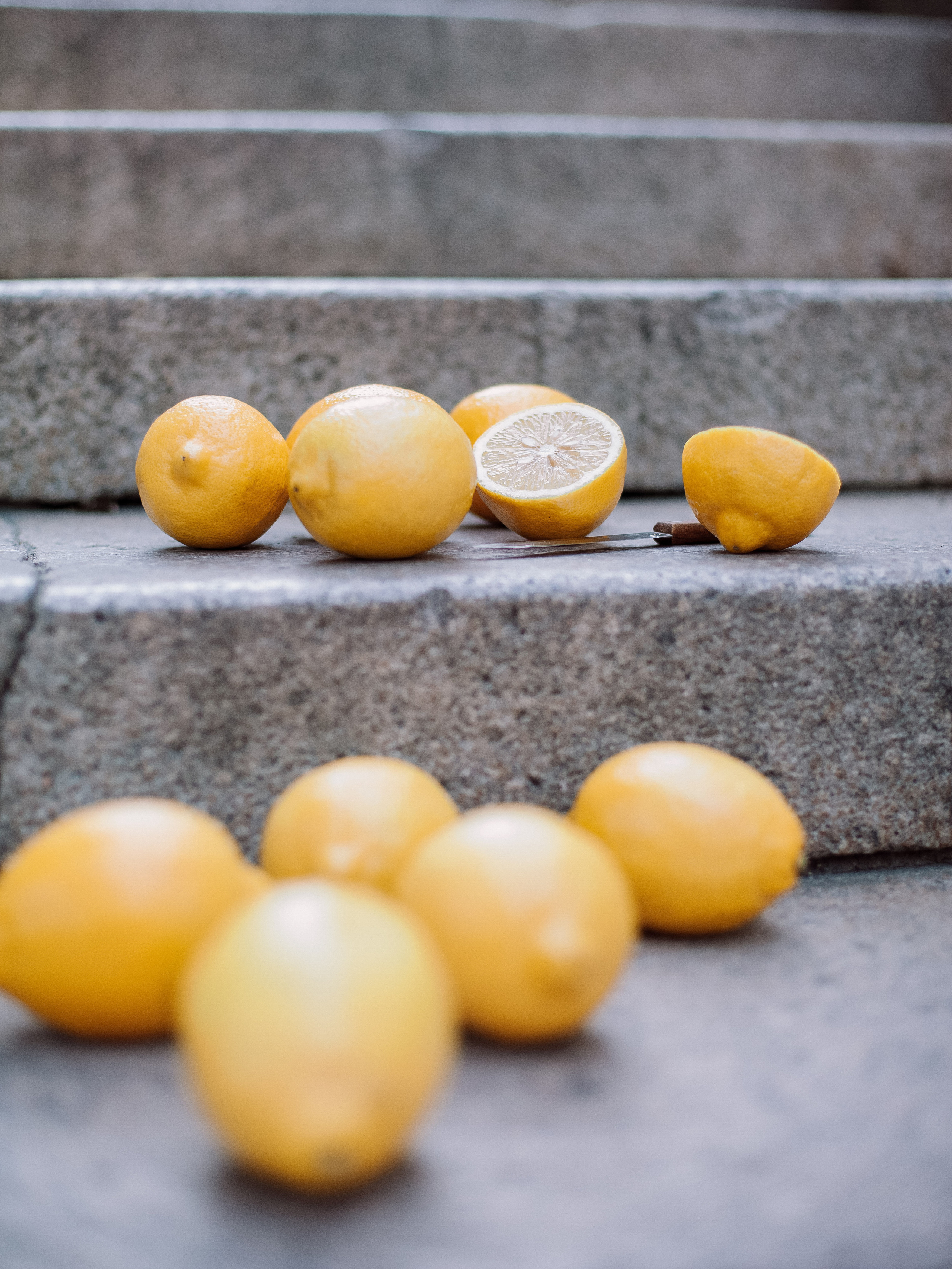 Даша с лимонами. Фотограф в санкт-Петербурге Макиенко Анастасия