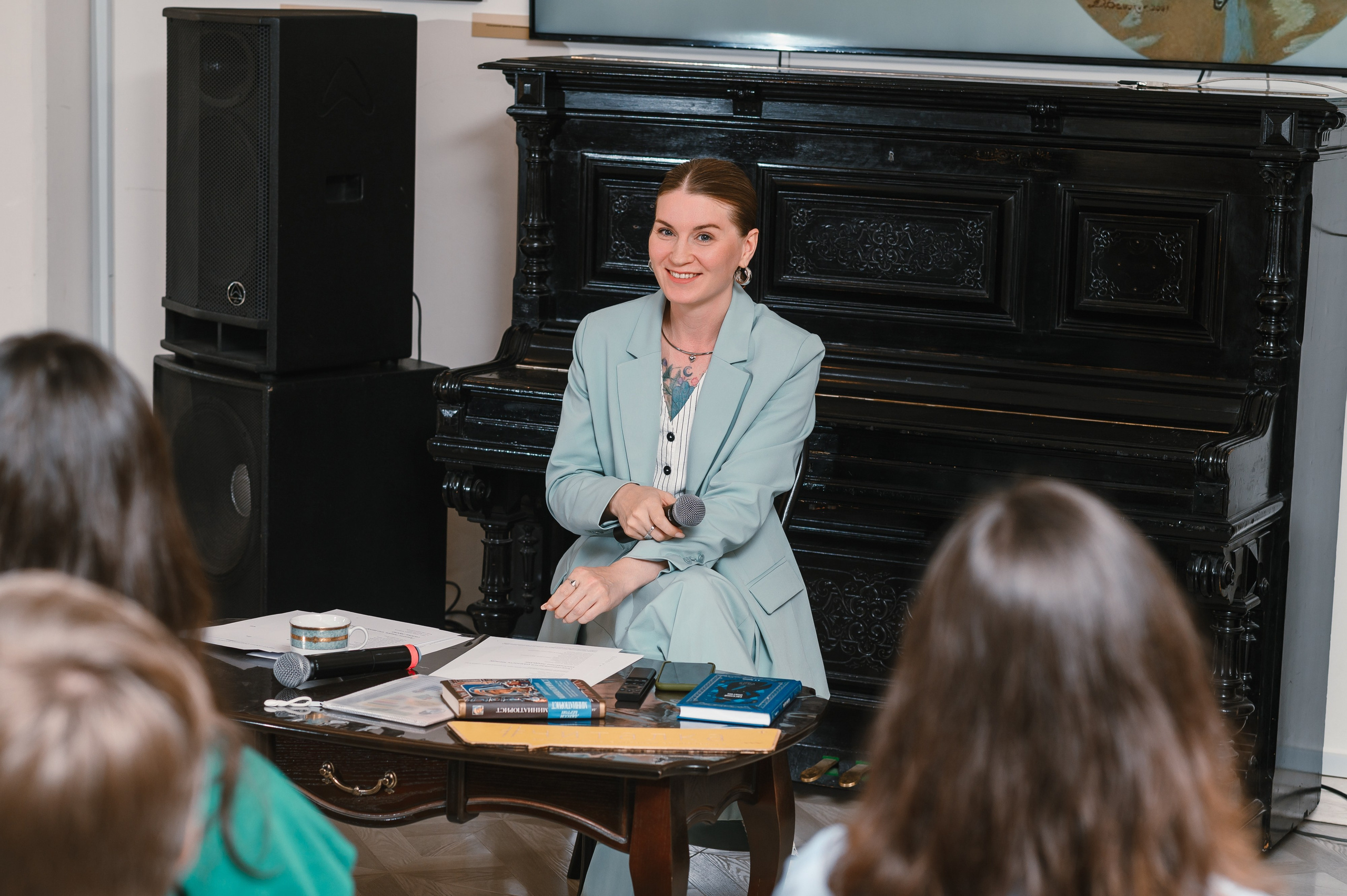 «Евгений Онегин»: лекция в особняке. Wedding and family photographer USA