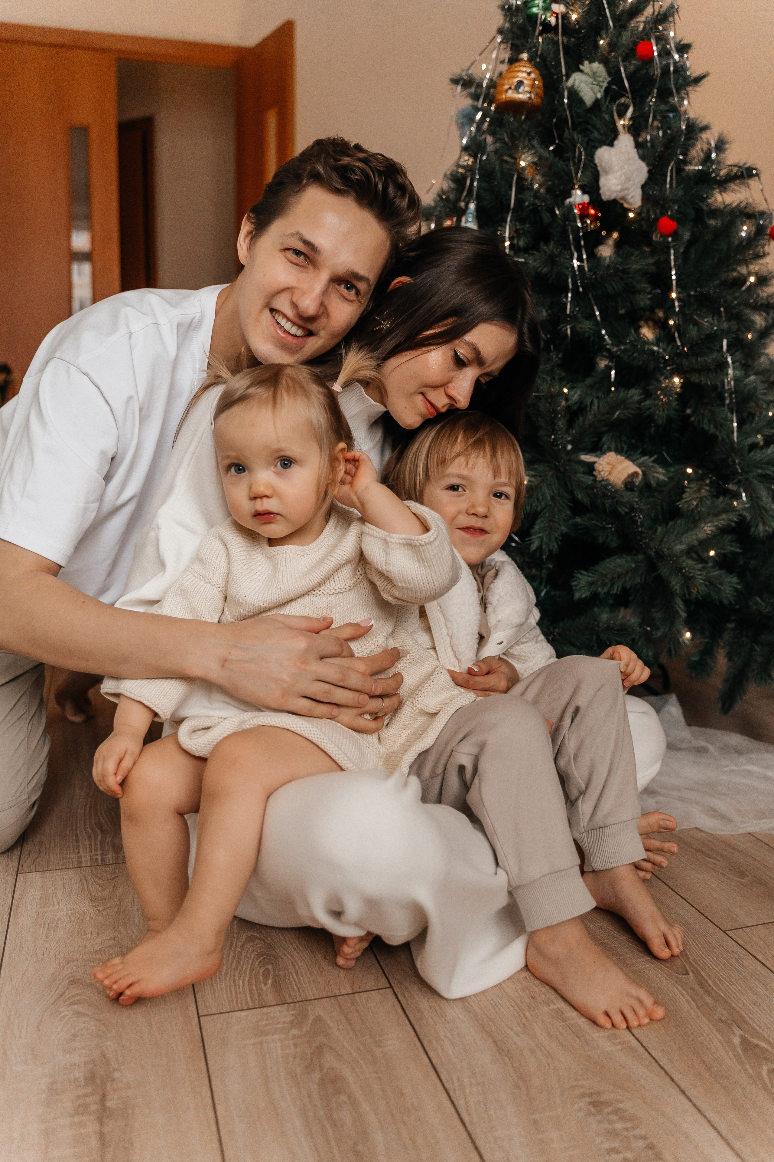 Саша, Женя, Лёва и Марта. Волик Мария