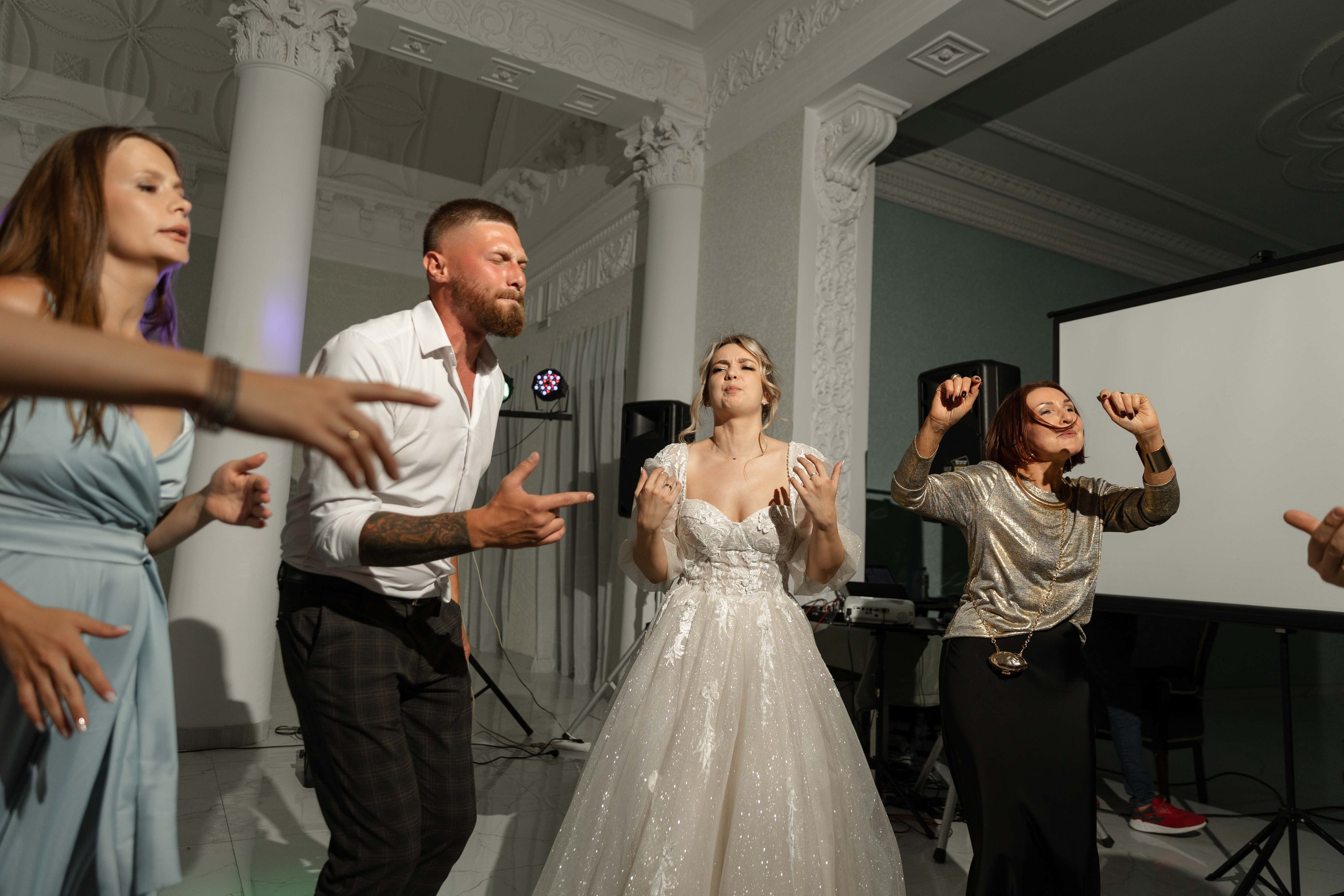 Дом Культуры. Я Ира и я фотографирую свадьбы более 10 лет