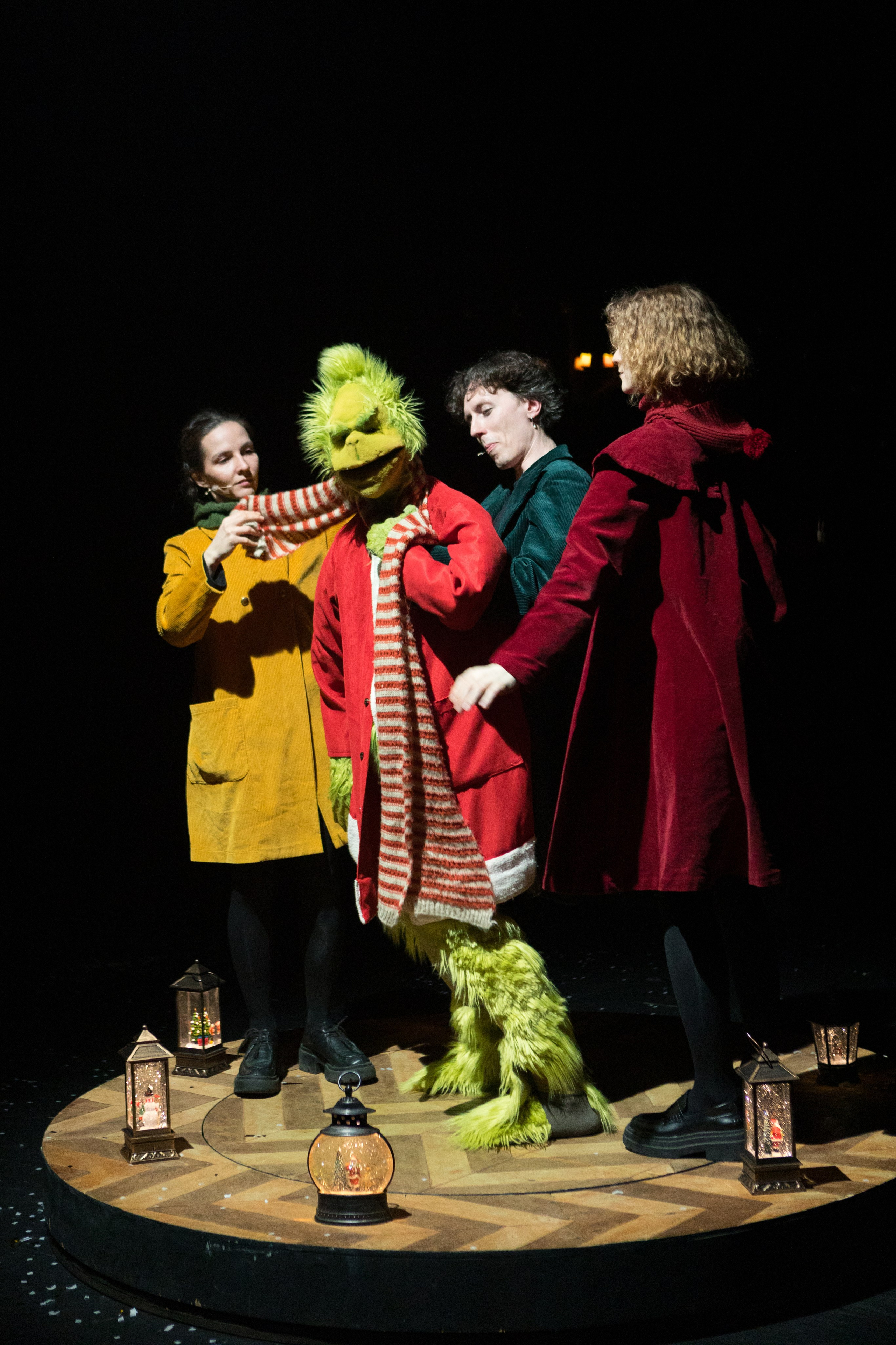 Семейный интерактивный праздник Харди Гарди и KARLSSON HOUS. Детский и контент фотограф Надя Волкова Санкт-Петербург