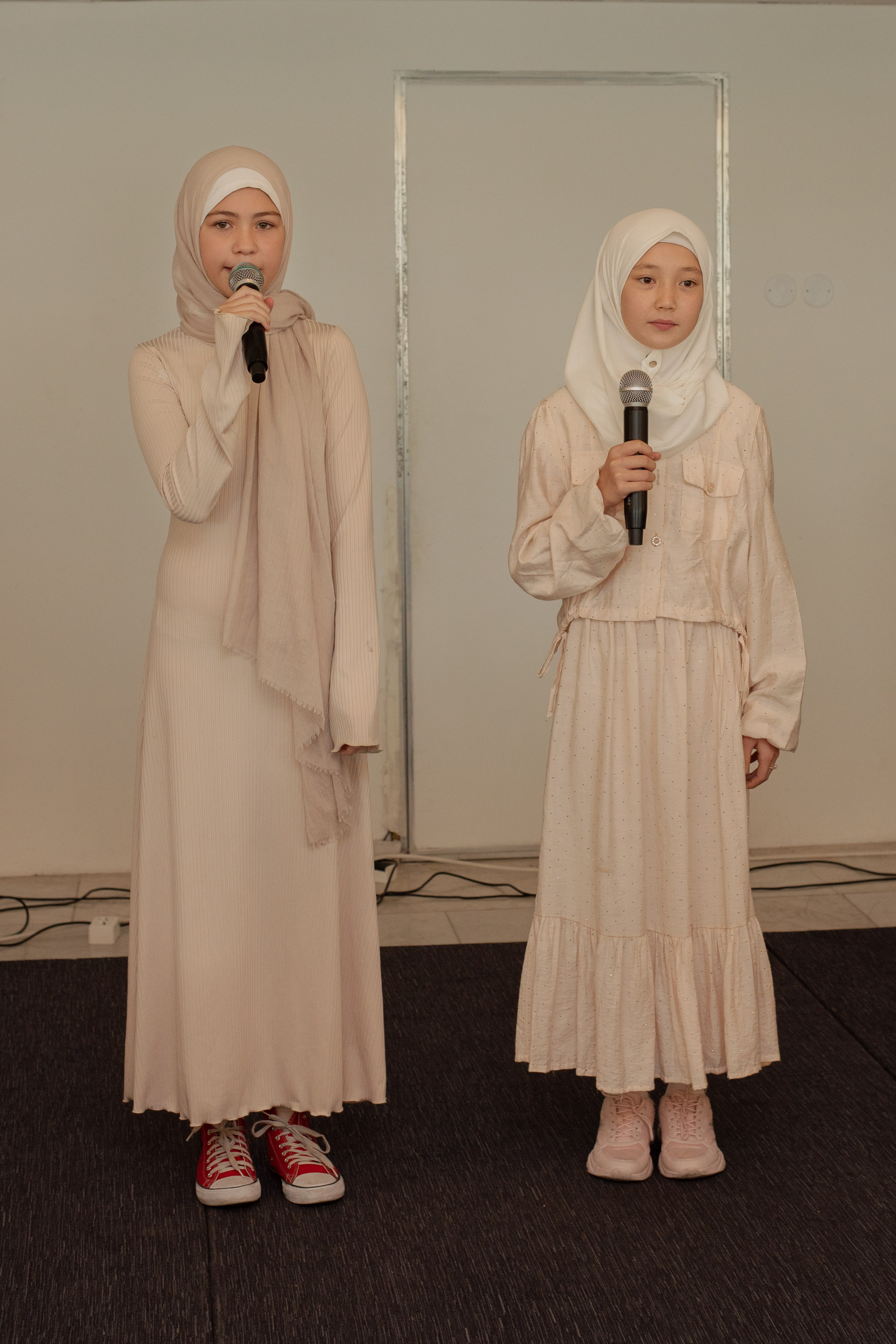 Выпускной в Евразийской женской гуманитарной академии. Лина Курочка — ваш фотограф