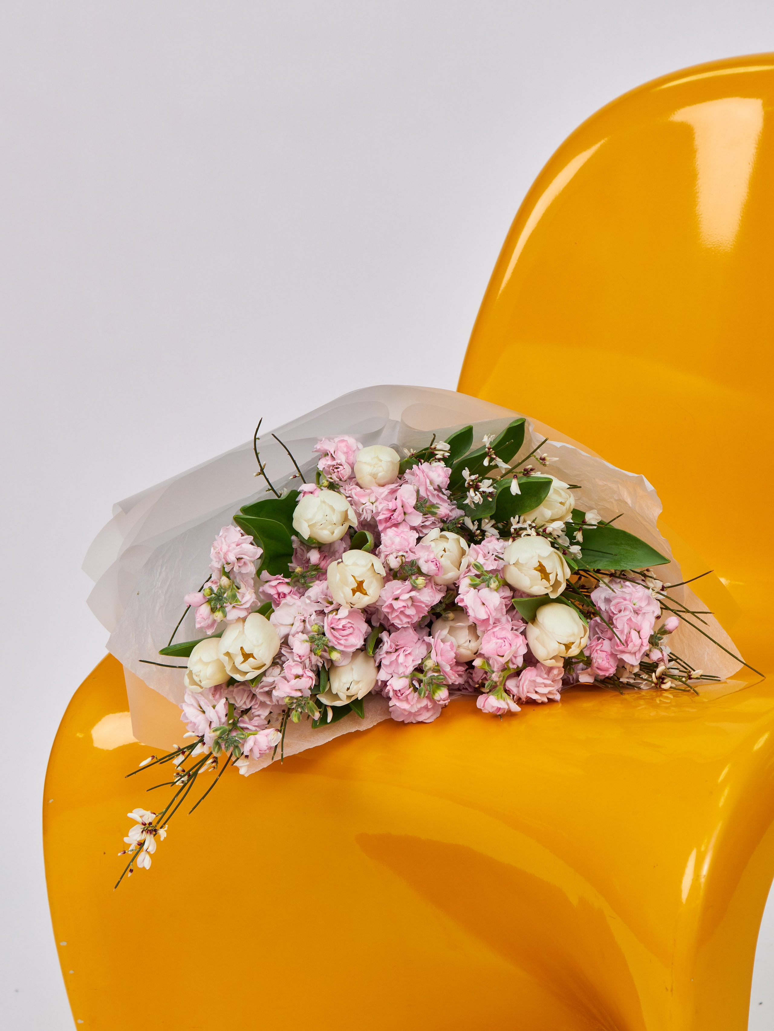 Разработка шаблонов обработки: создаем единый стиль для съемки каталода одежды будущих коллекций вашего бренда в Москве