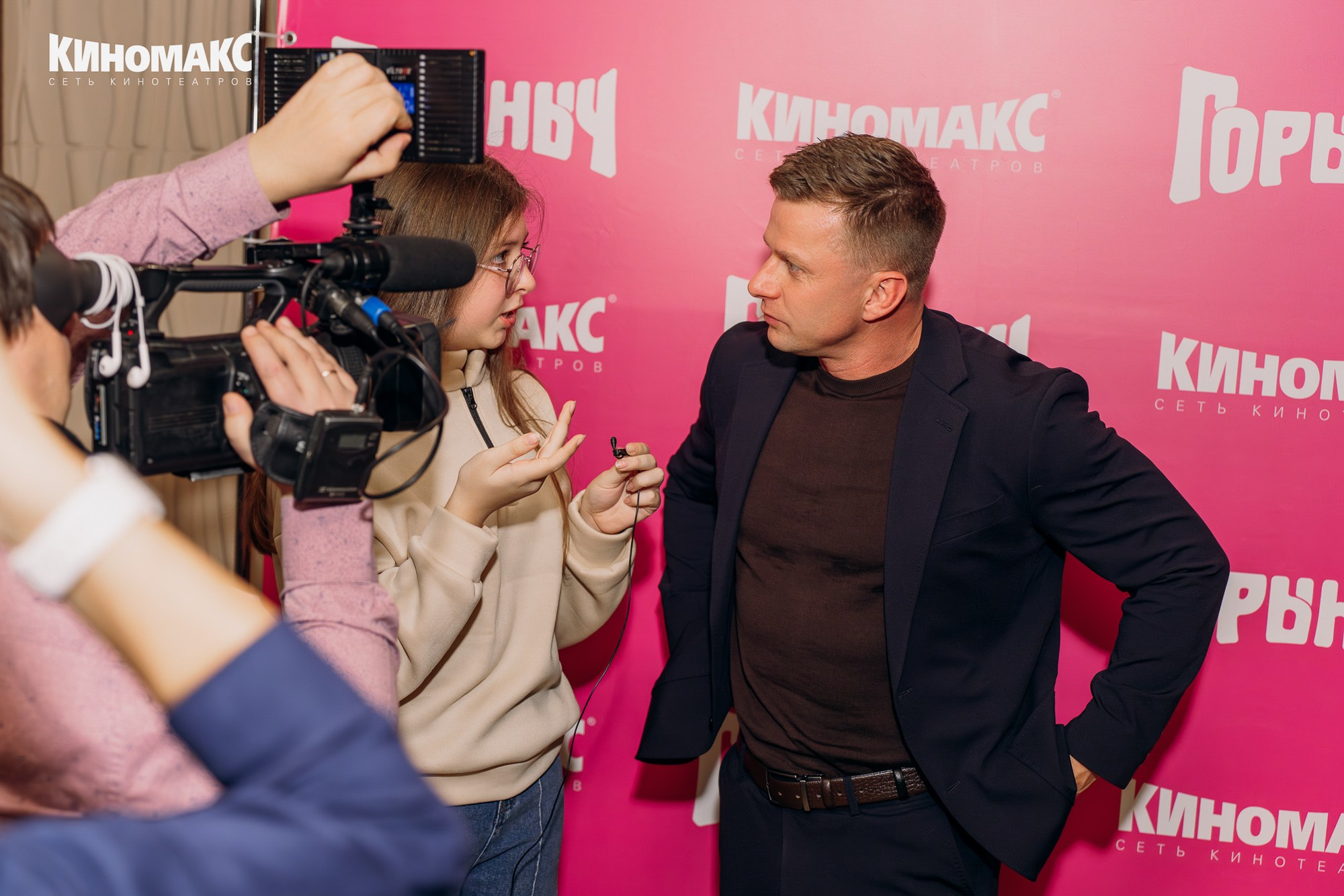 Репортажная съемка встречи актера со зрителями. Свадебный и репортажный фотограф в Ярославле Евгений Сальников