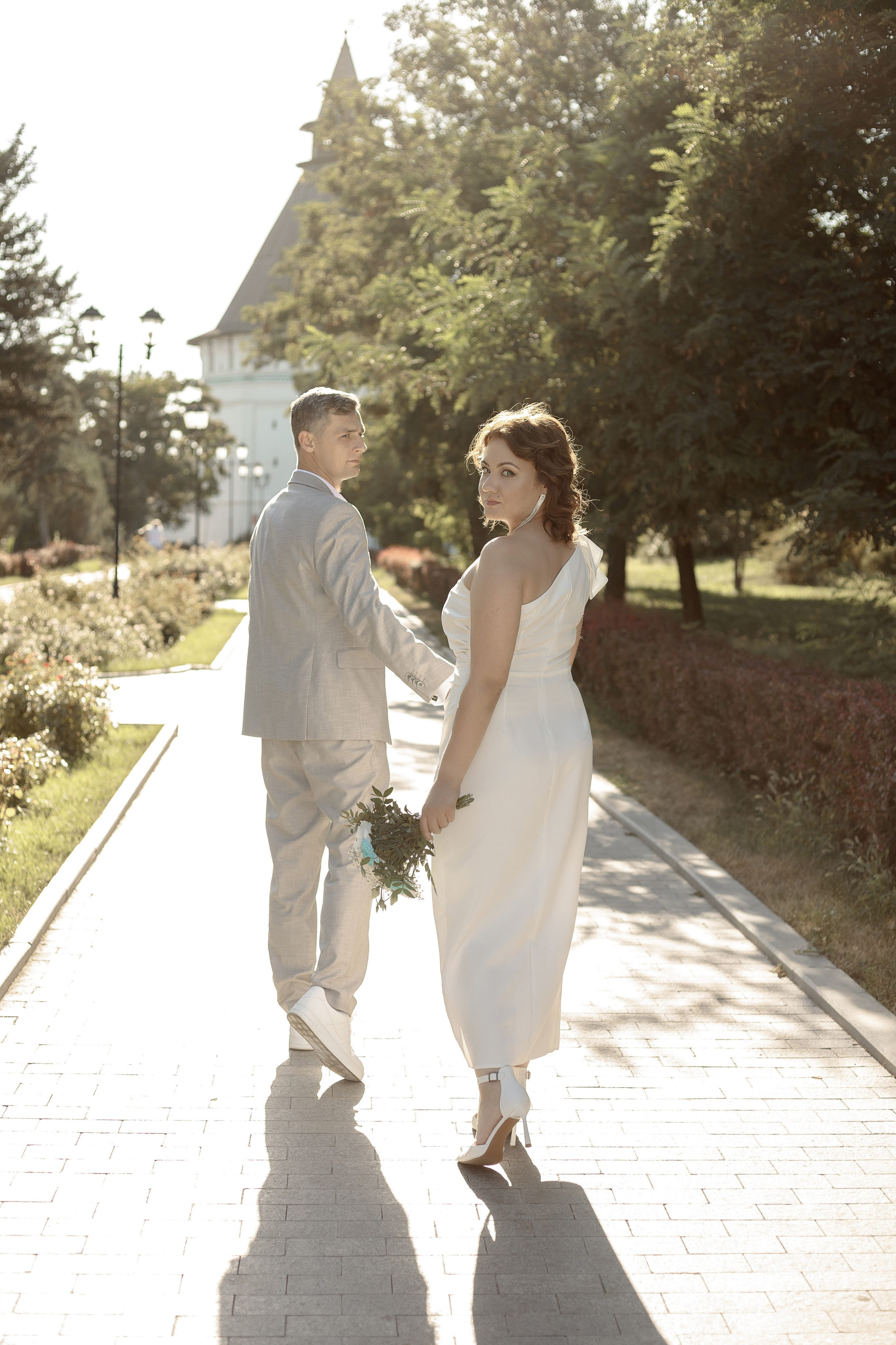 Виктор & Анастасия. Свадебный фотограф в Астрахани. Фототуры по Астрахани и в горы Кавказа