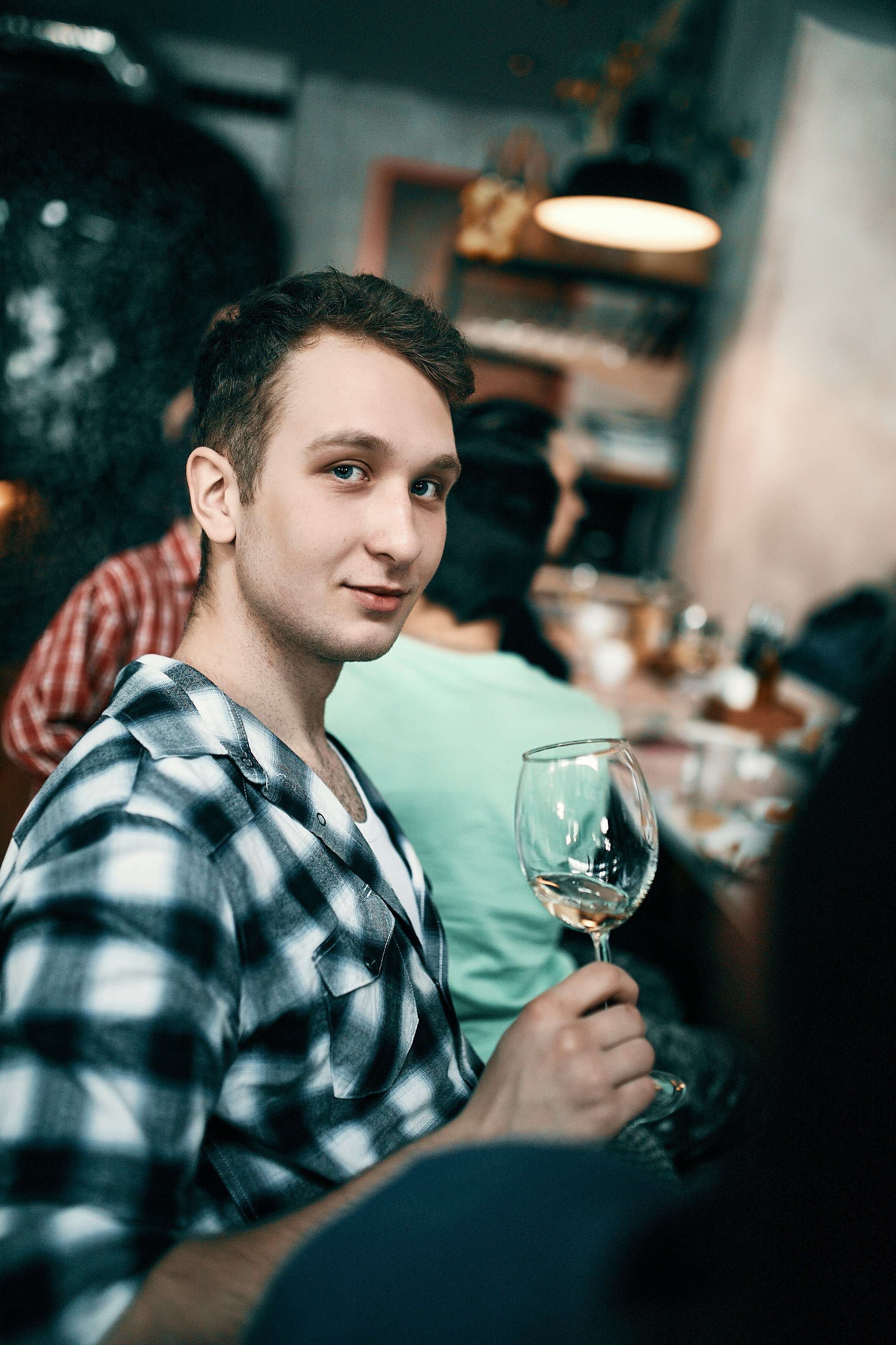 Семейный завтрак. Семейный и репортажной фотограф в Красноярске и Москве Виктор Бабинцев