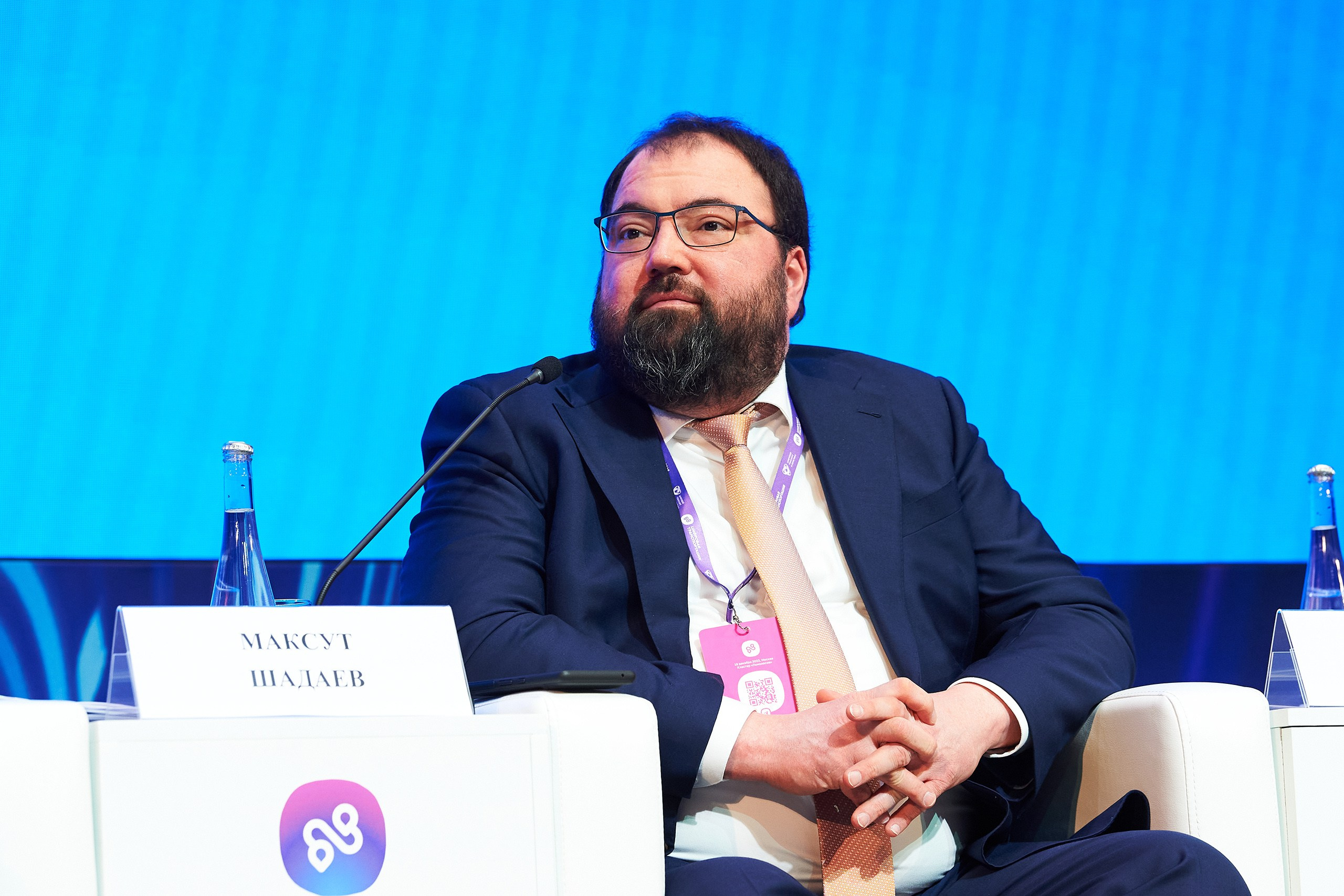 Репортаж, деловой портрет, мобильная фотостудия с моментальной печатью