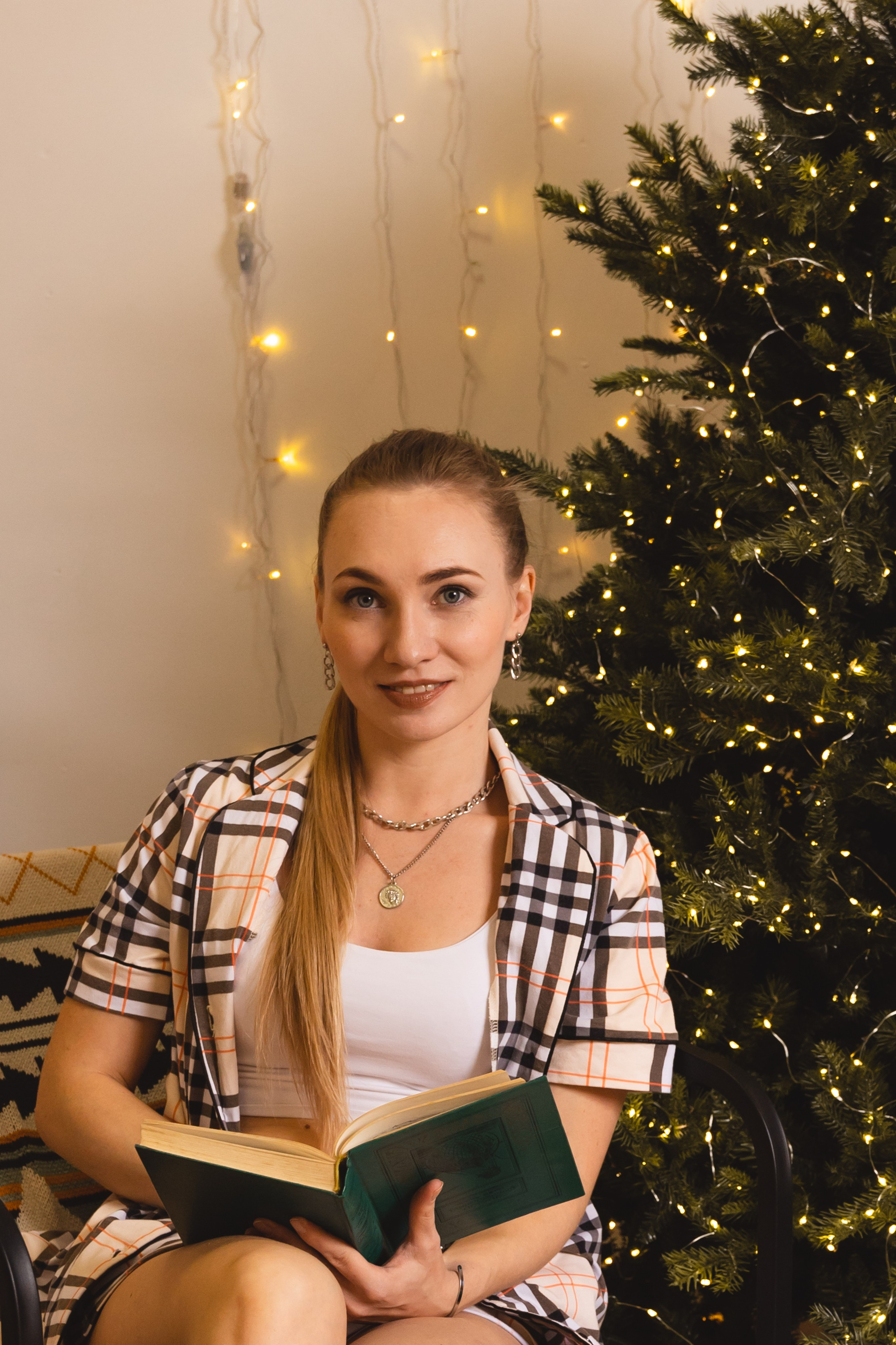 Оля, Дима и Дёма. Предновогодняя история. Фотограф во Владивостоке. Юрганова Анна