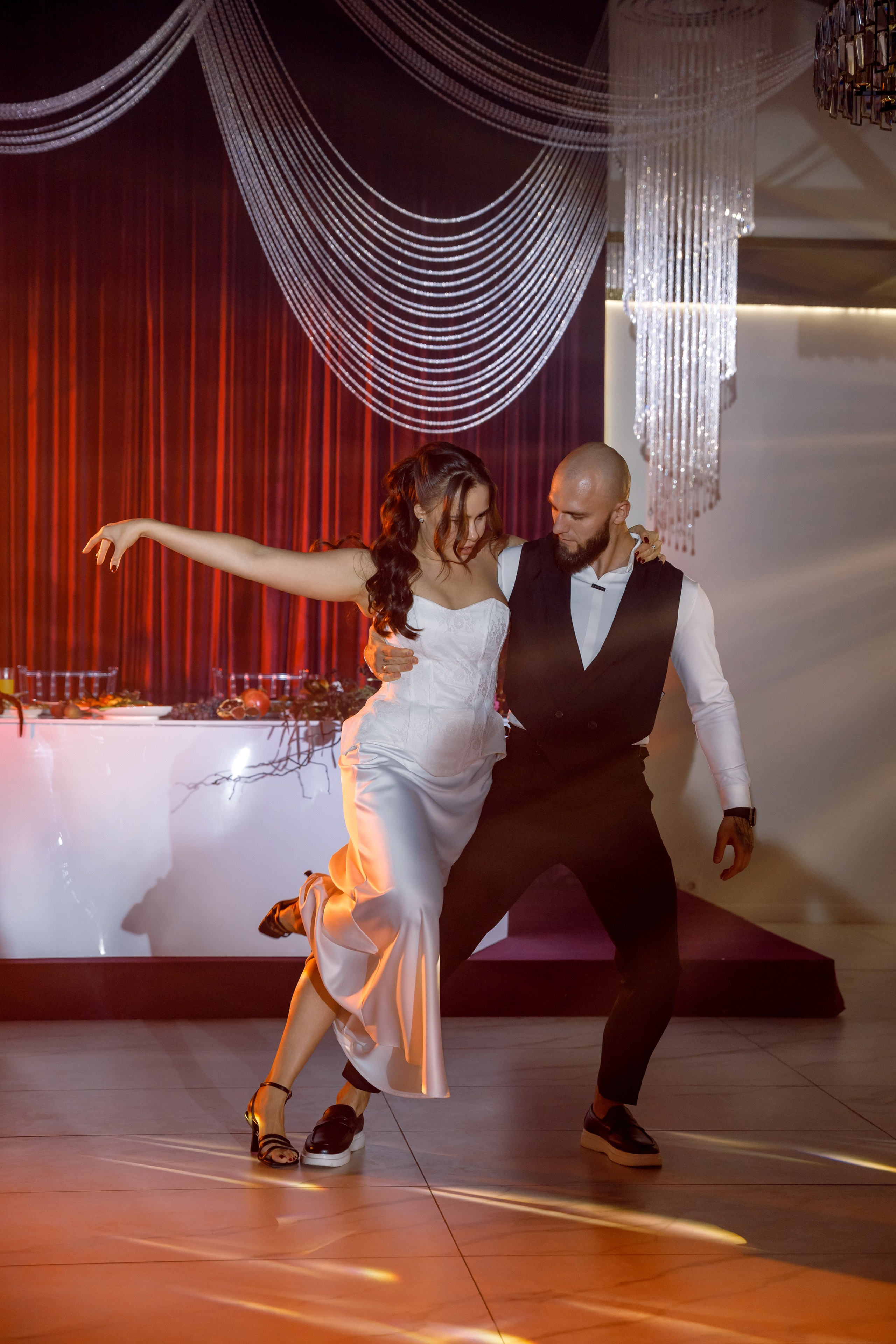 Роман и Елизавета. Свадебный фотограф Иркутск, репортажный фотограф Иркутск