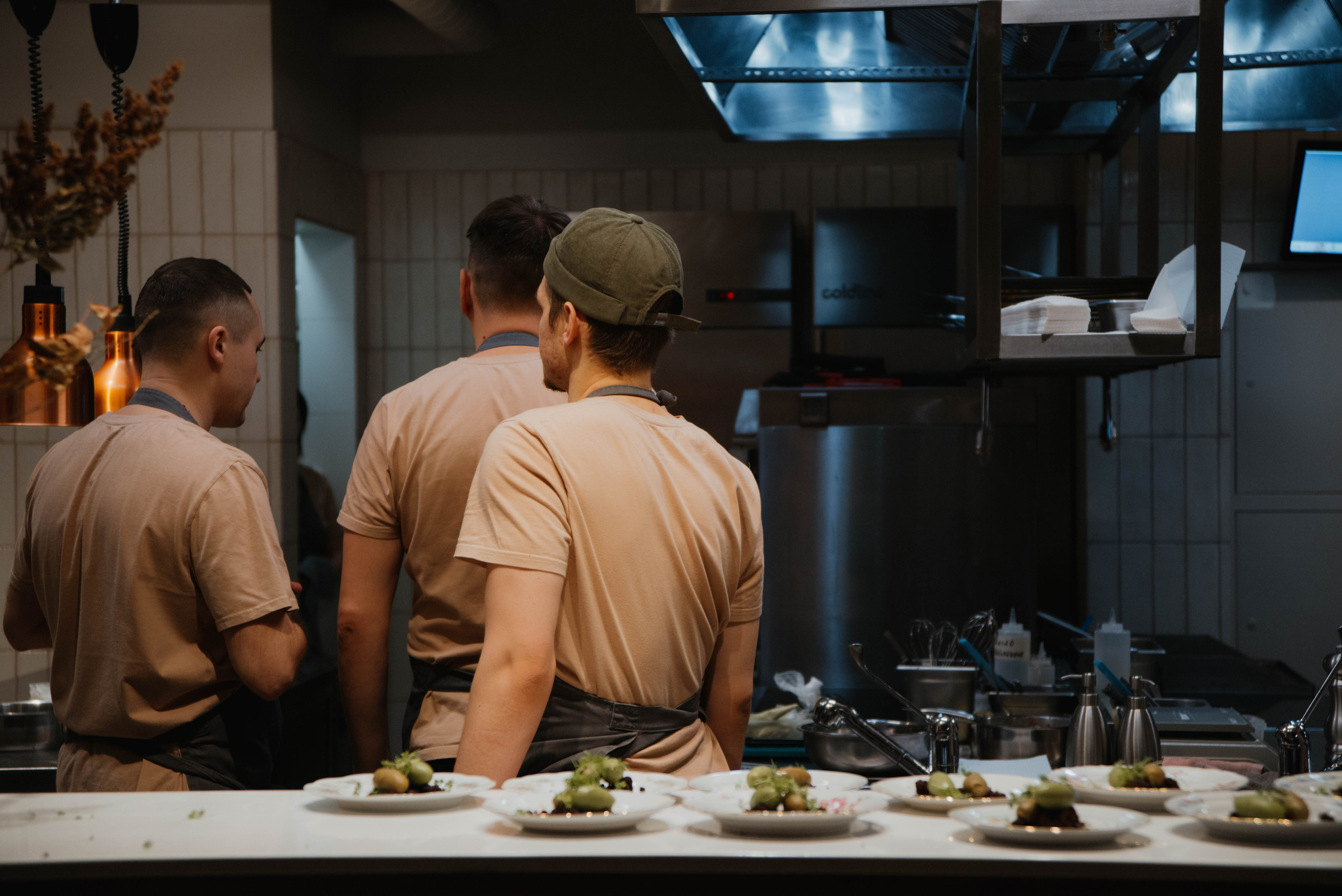 Шеф-тейбл в ресторане La Volte. Ксения Glossa. Портретный и репортажный фотограф в Самаре