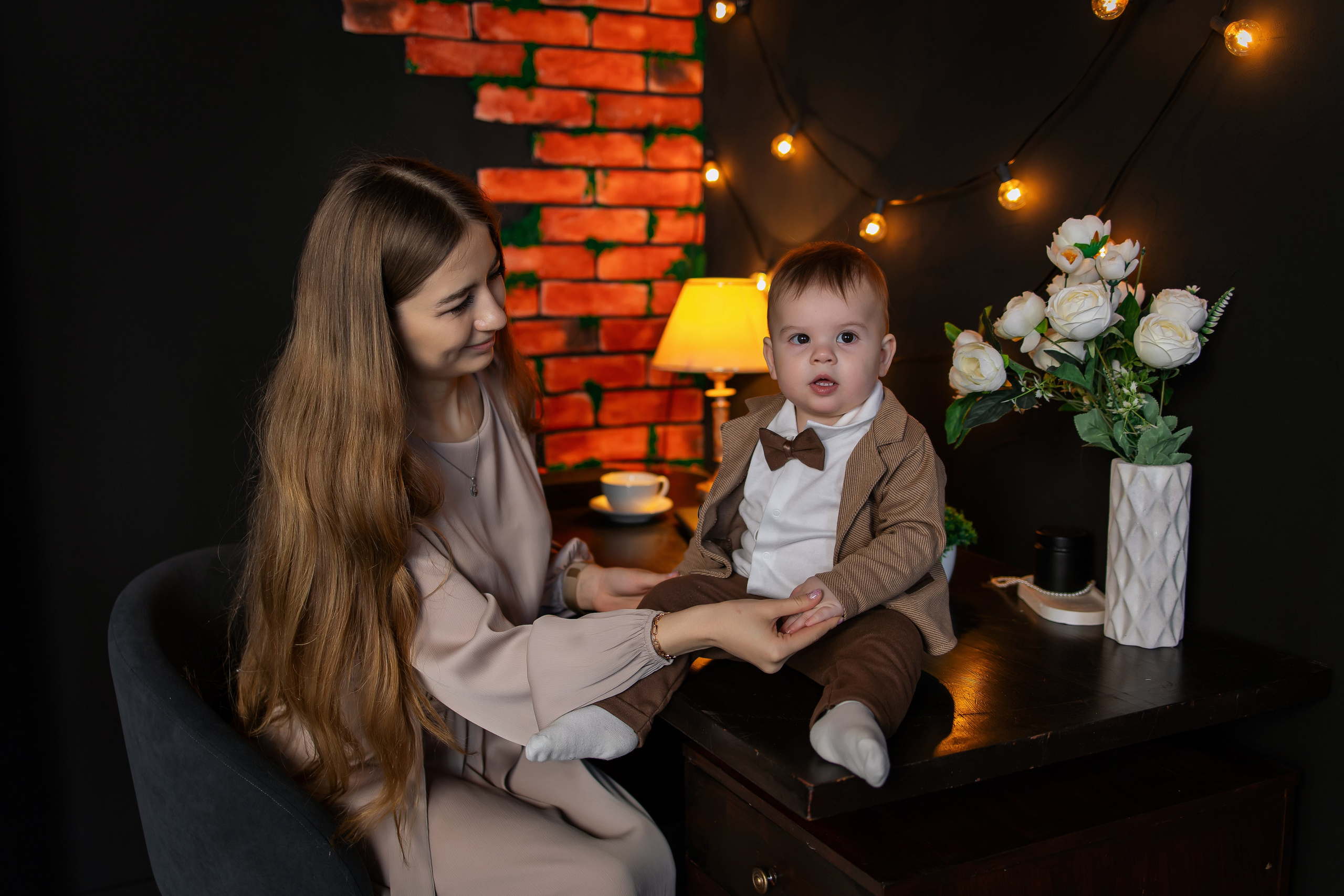 Ваши фотографии. Интерьерная фотостудия Background в Омске