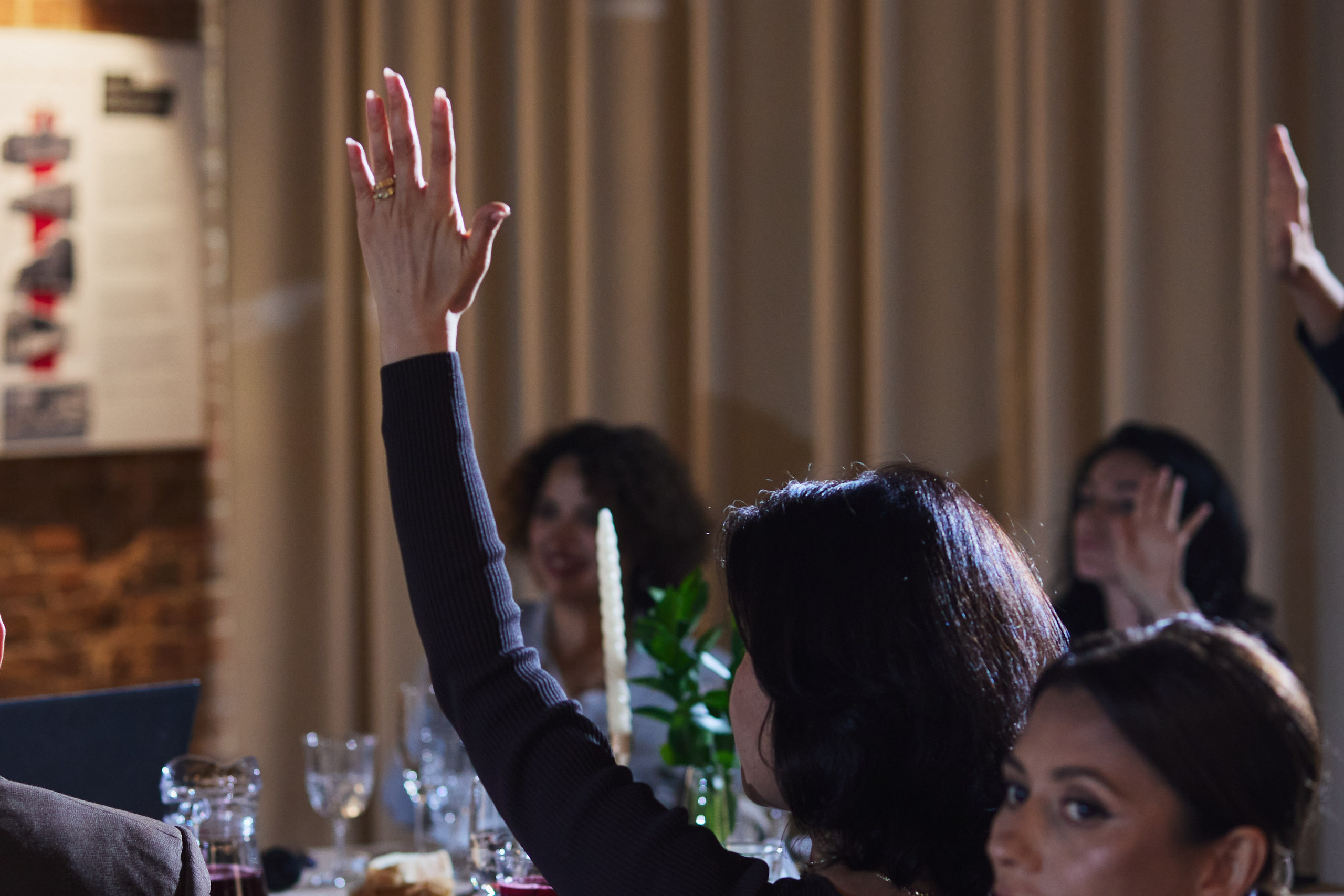 Деловой завтрак. Портретный и свадебный фотограф в Екатеринбурге Владимир ЛузинЛузин