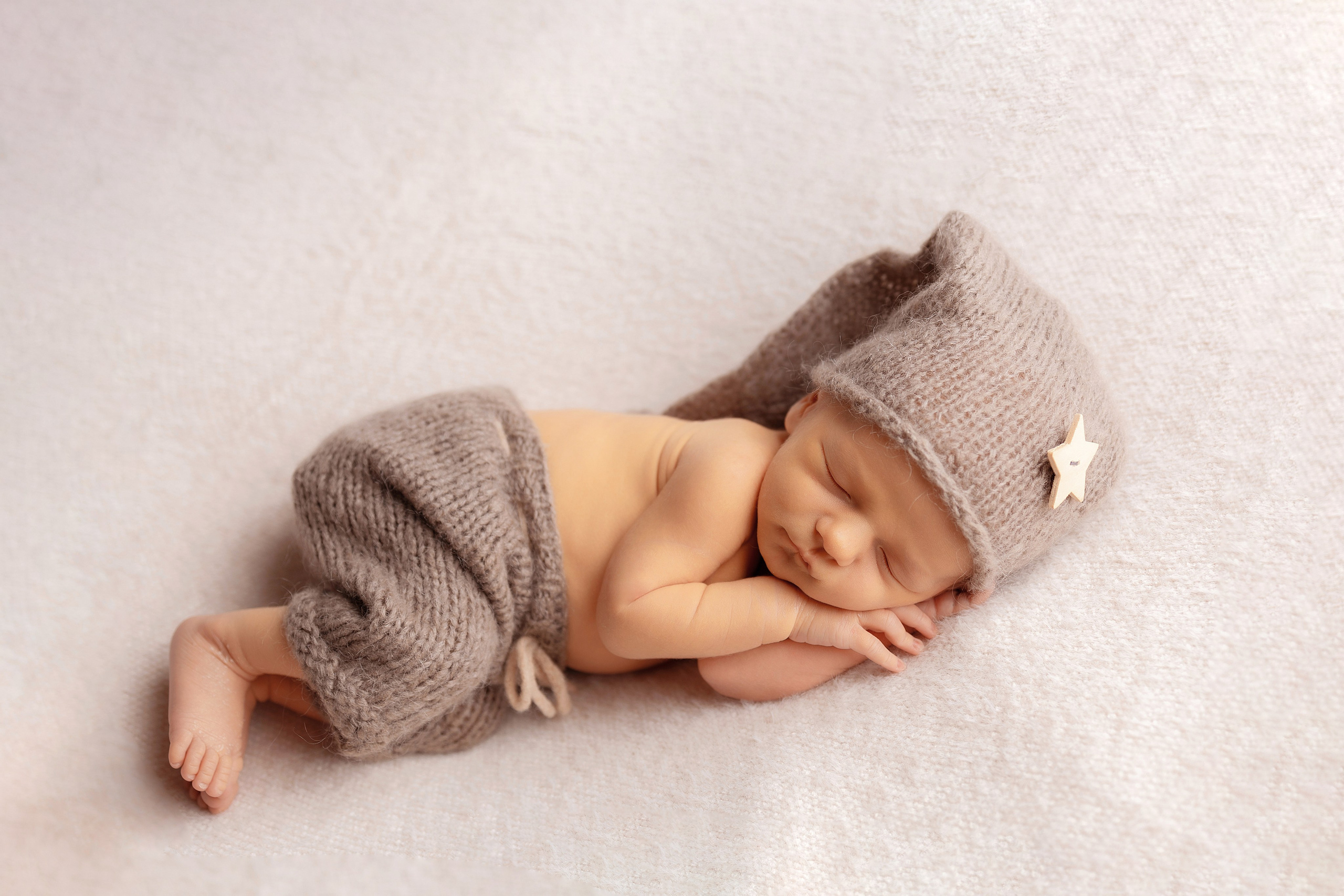 Новорожденные. Фотограф Ханты-Мансийск