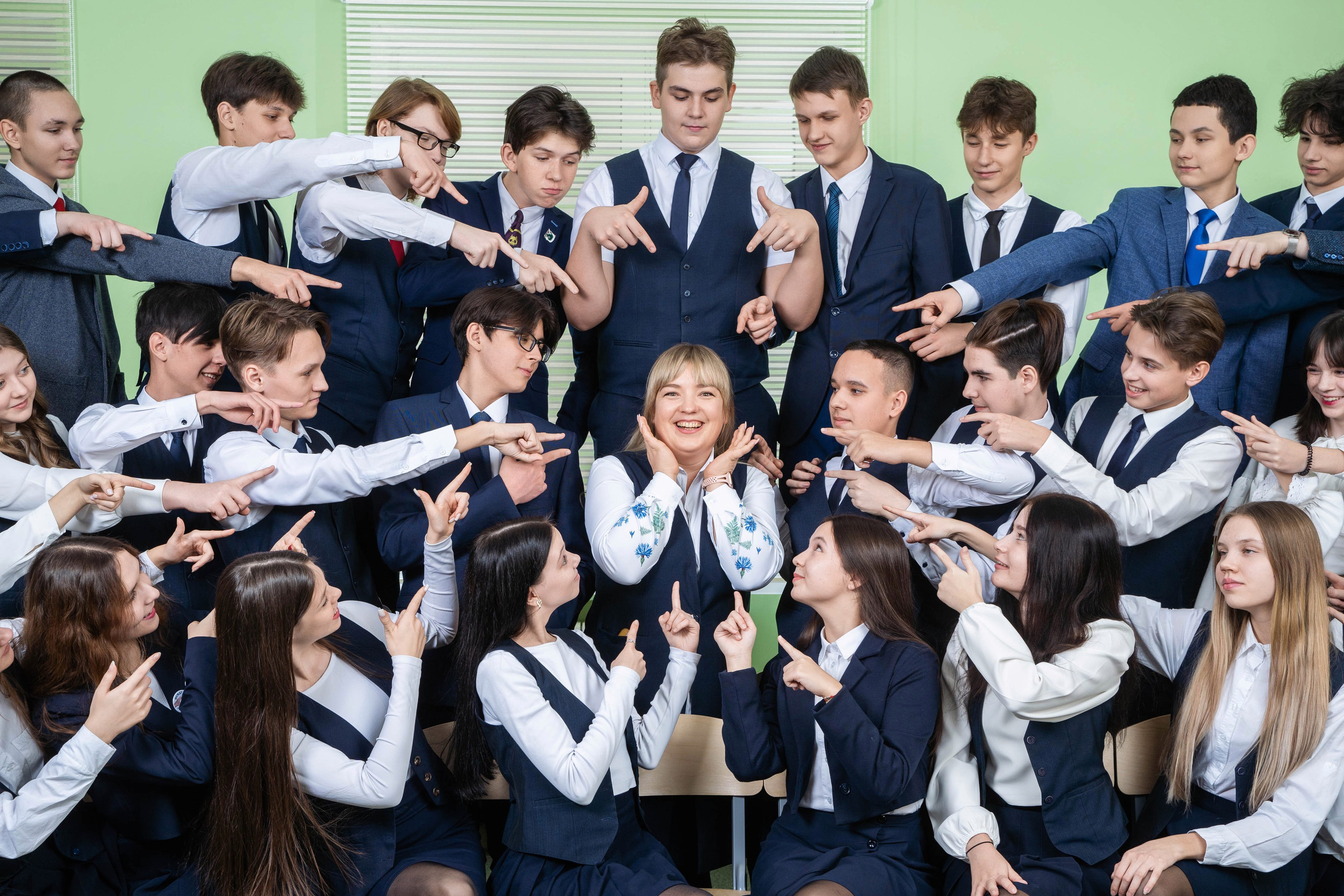 Выпускники портфолио. Выпускные альбомы Нижнекамск Набережные Челны Фотостудия Небо