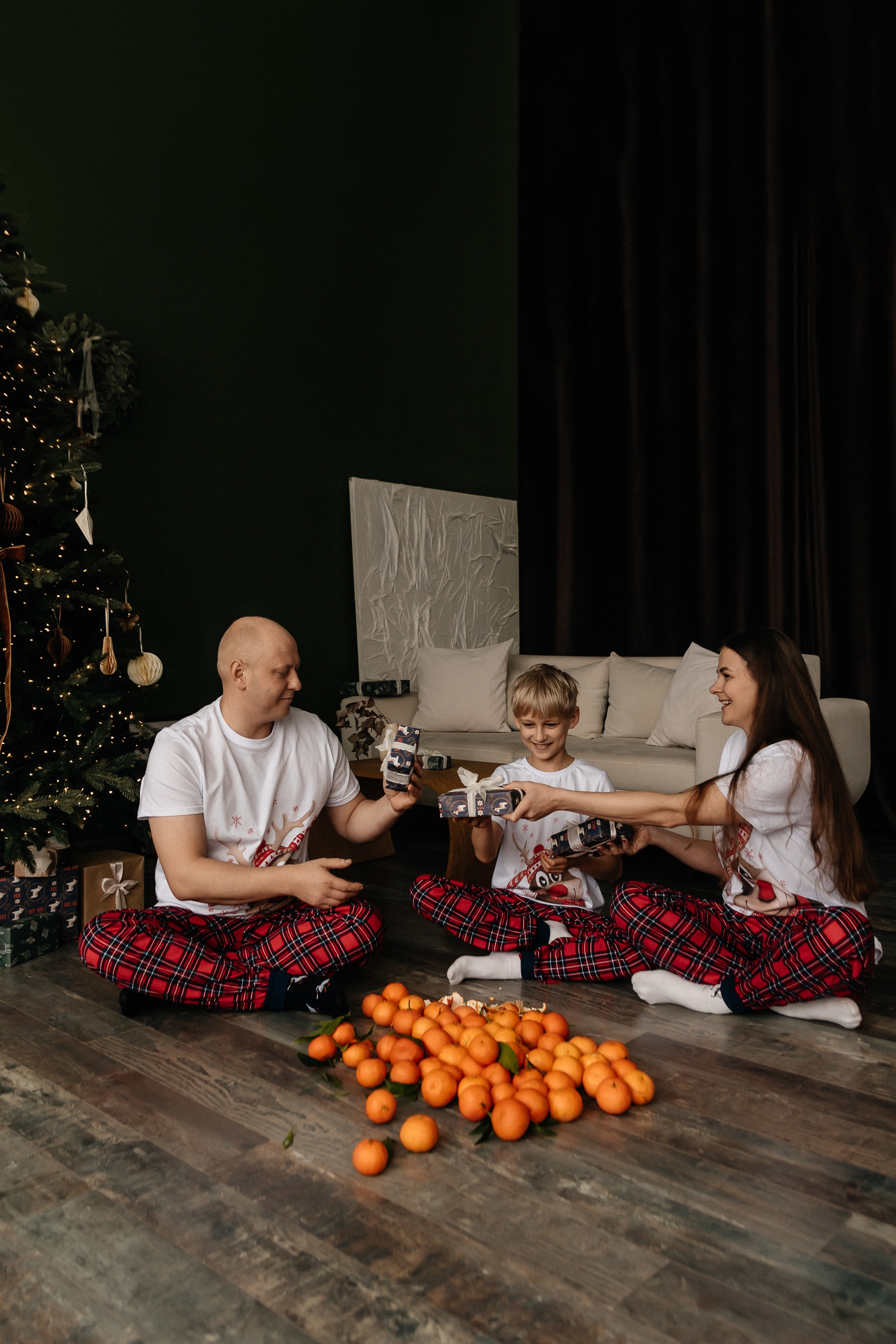 Аня, Дима и Артем. Семейный фотограф Минск Усова Ольга