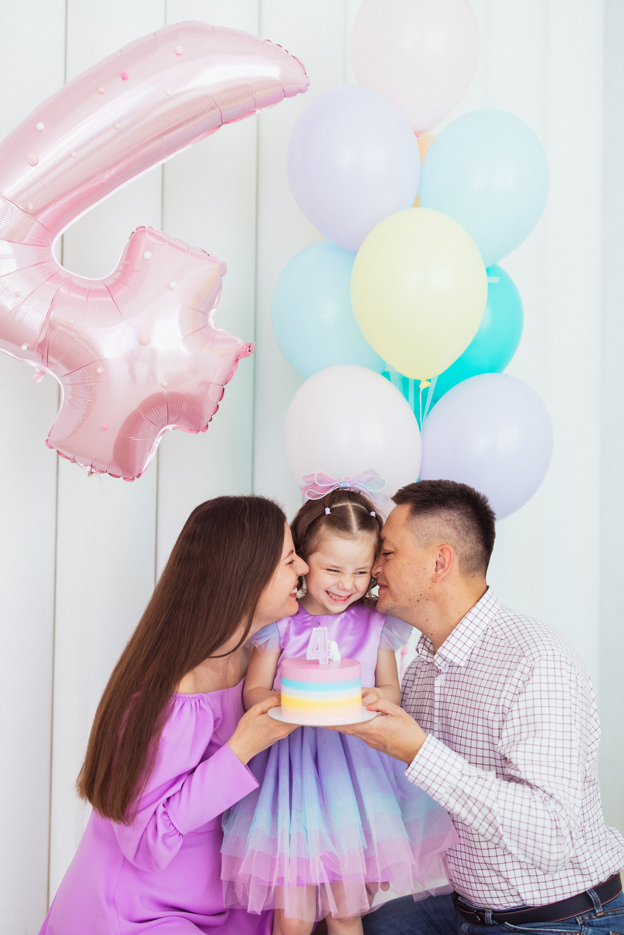 Фотосессия к Дню рождения, в фотостудии «Basic» г. Краснодар. Семейный и детский фотограф в Краснодаре Анна Трашкова