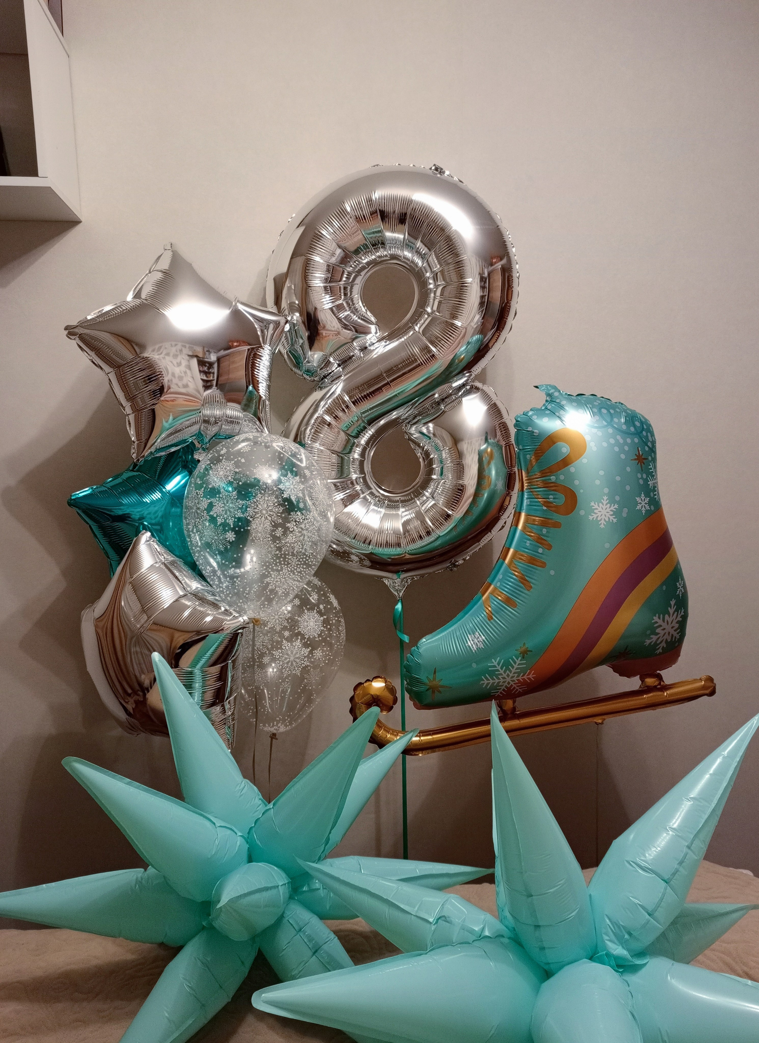 Девочке на день рождения с 4 до 17 лет. Аэродизайнер Елена Лин