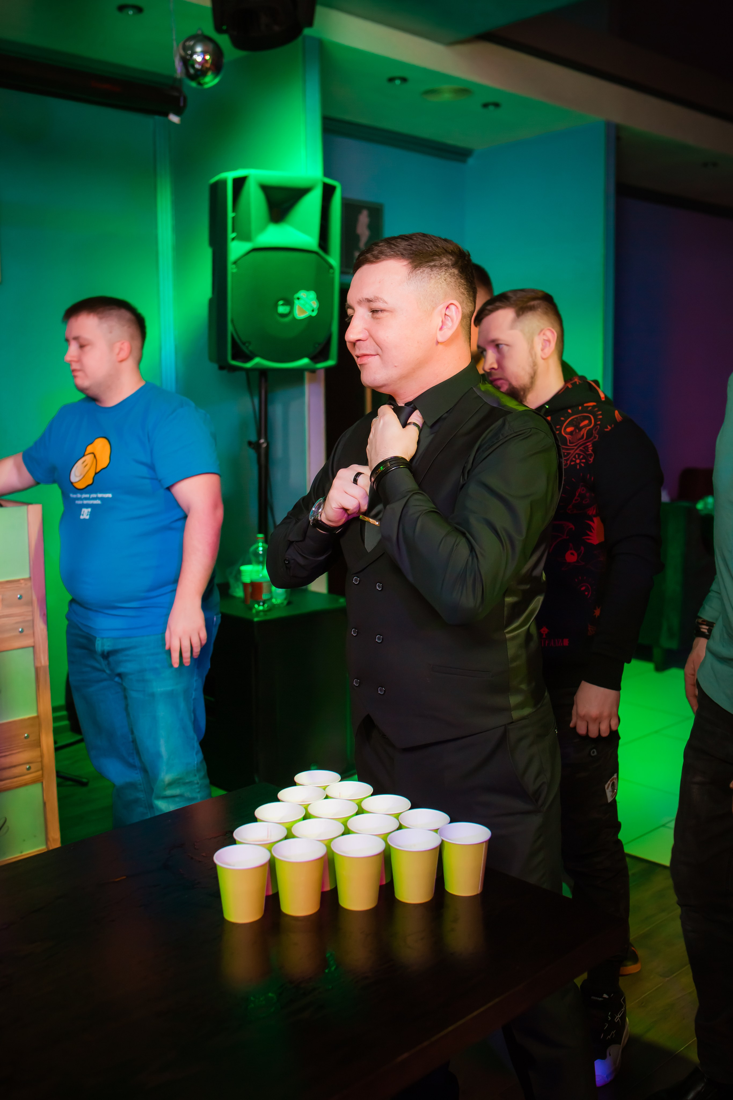 День Рождение Рябинина Ивана. Репортажный фотограф Василий Сазонов в Нижневартовске