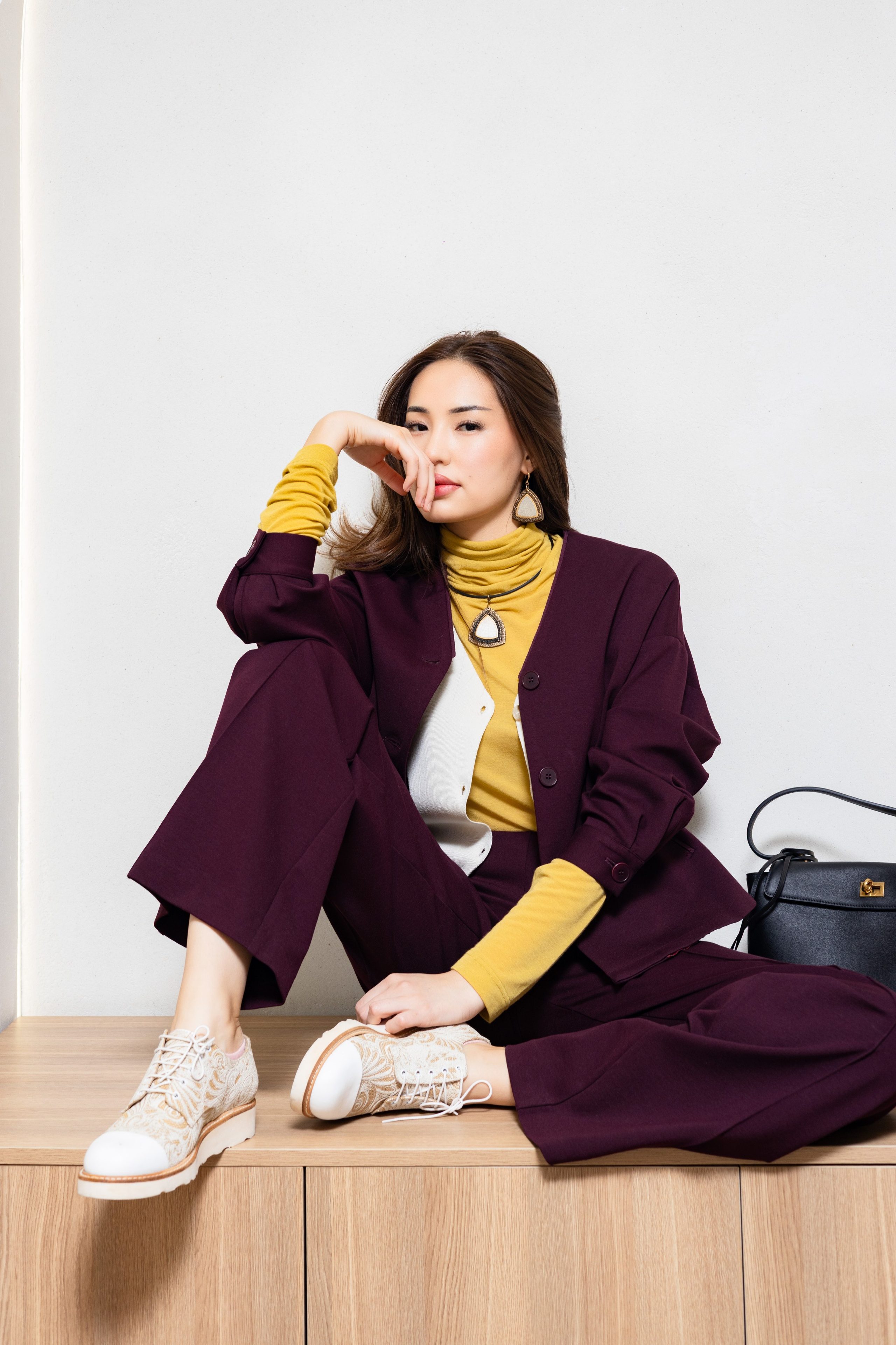 Портретная фотосессия в Алматы — индивидуальный портрет в студии. Фотограф Алматы