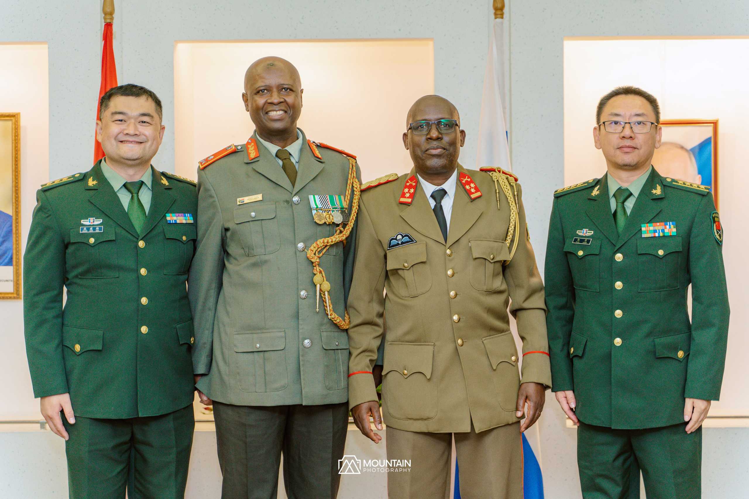 Burundi Indepence Celebration. Photographer based in moscow Peter Tchana