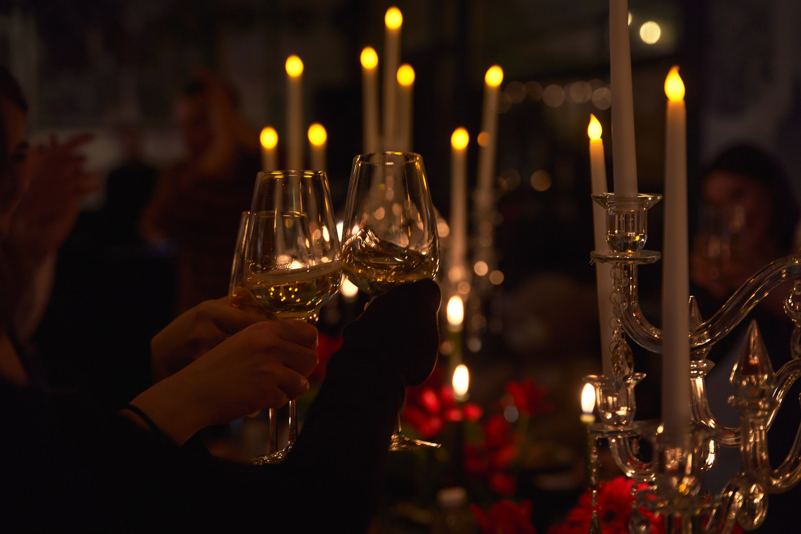 Светская съемка дня рождения 18 лет Камилле от ТВИНС СТУДИО. ТВИНС СТУДИО — лучшие свадебные фотографы и видеографы в Краснодаре