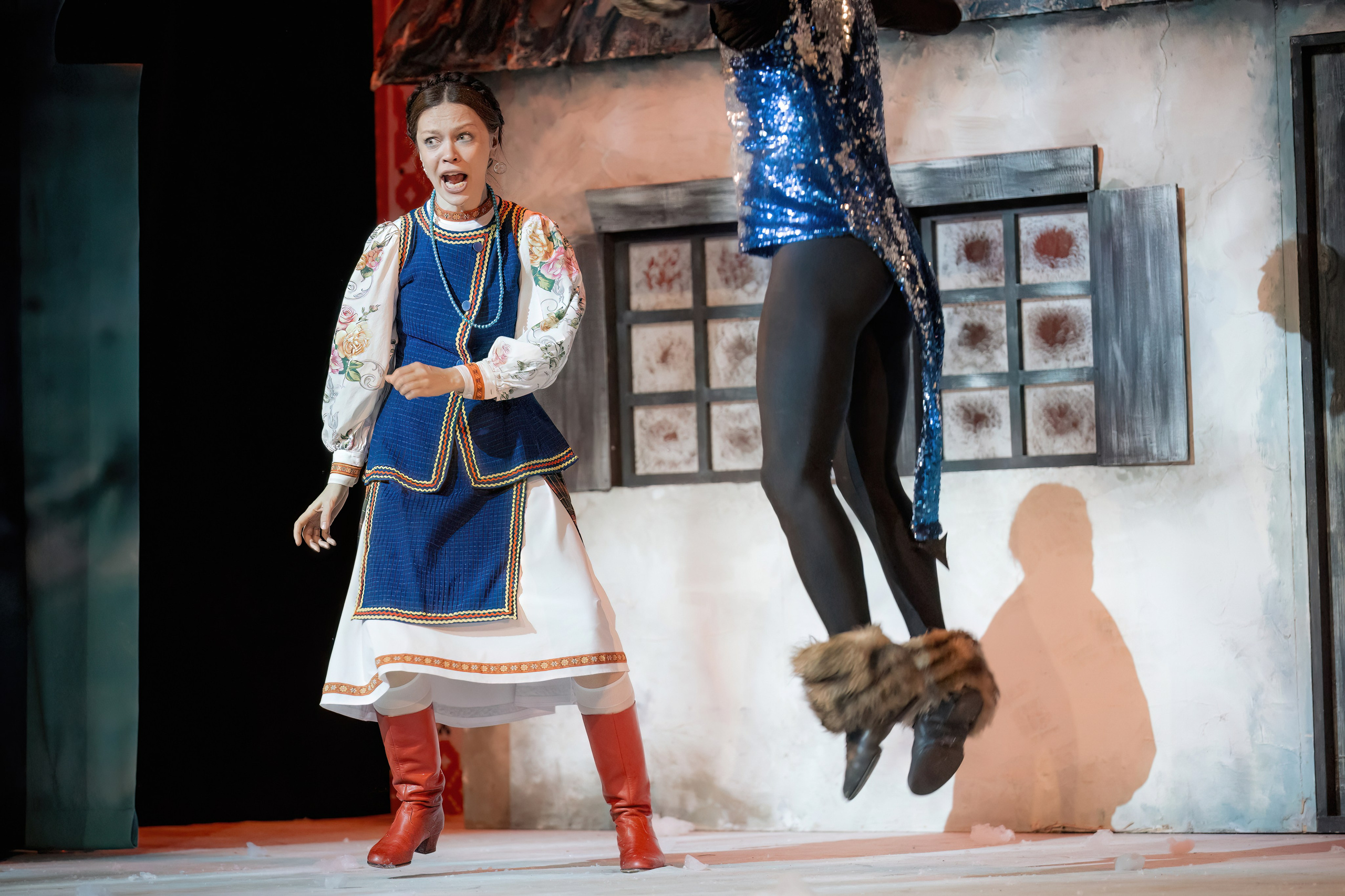 Спектакль «Ночь перед рождеством». Марк Шишкин — репортажный фотограф в Воронеже и России