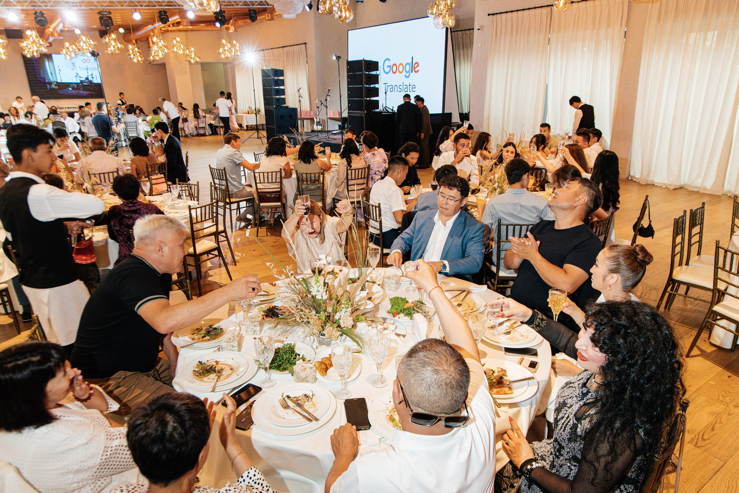 Azhar Uzatu. Свадебный фотограф Алматы