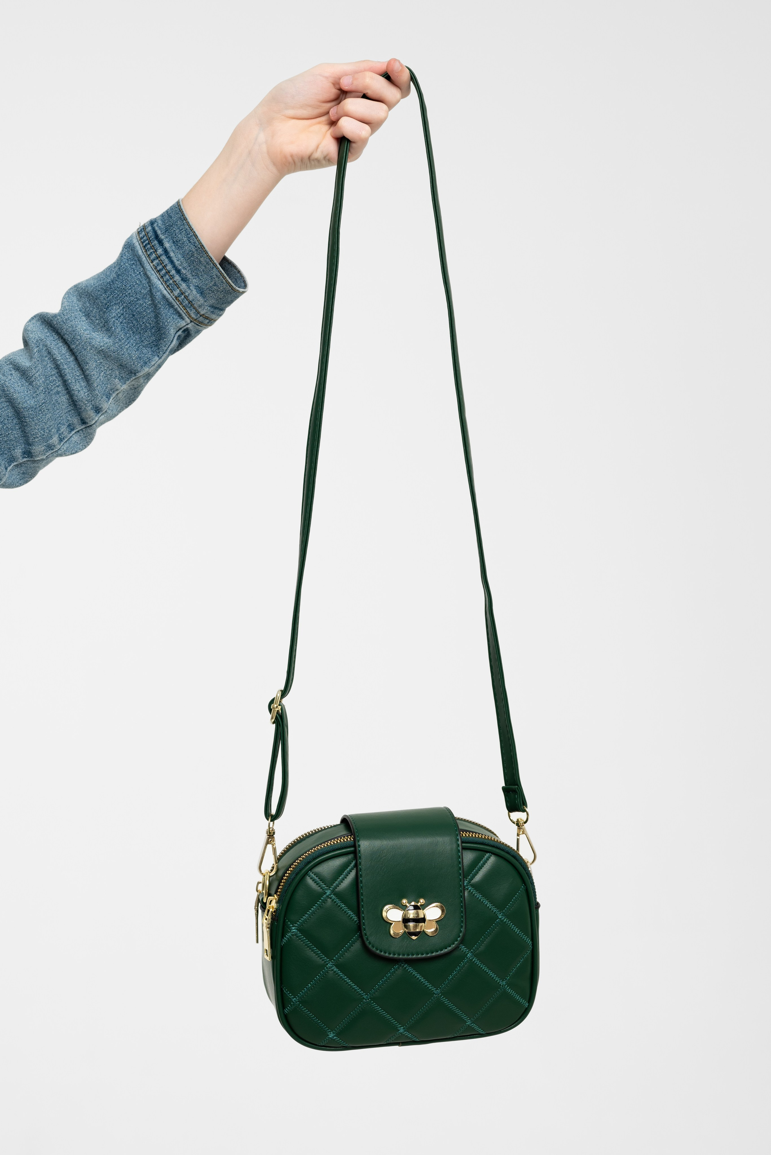 Детские сумки. Предметный фотограф, фото для маркетплейсов Пятигорск, КМВ