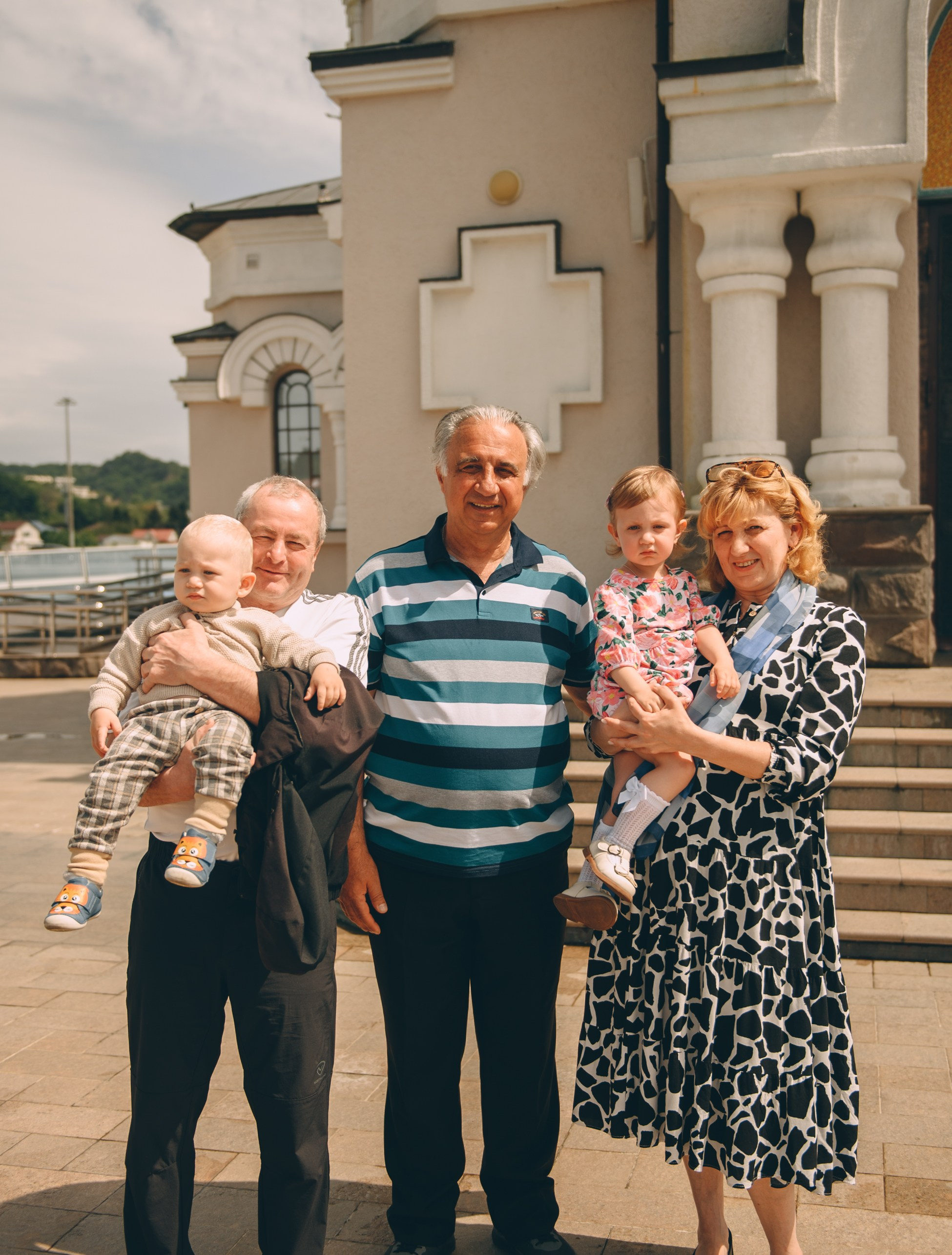 Крещение в храме Нерукотворного Образа Христа Спасителя. Свадебный и семейный фотограф София Невская