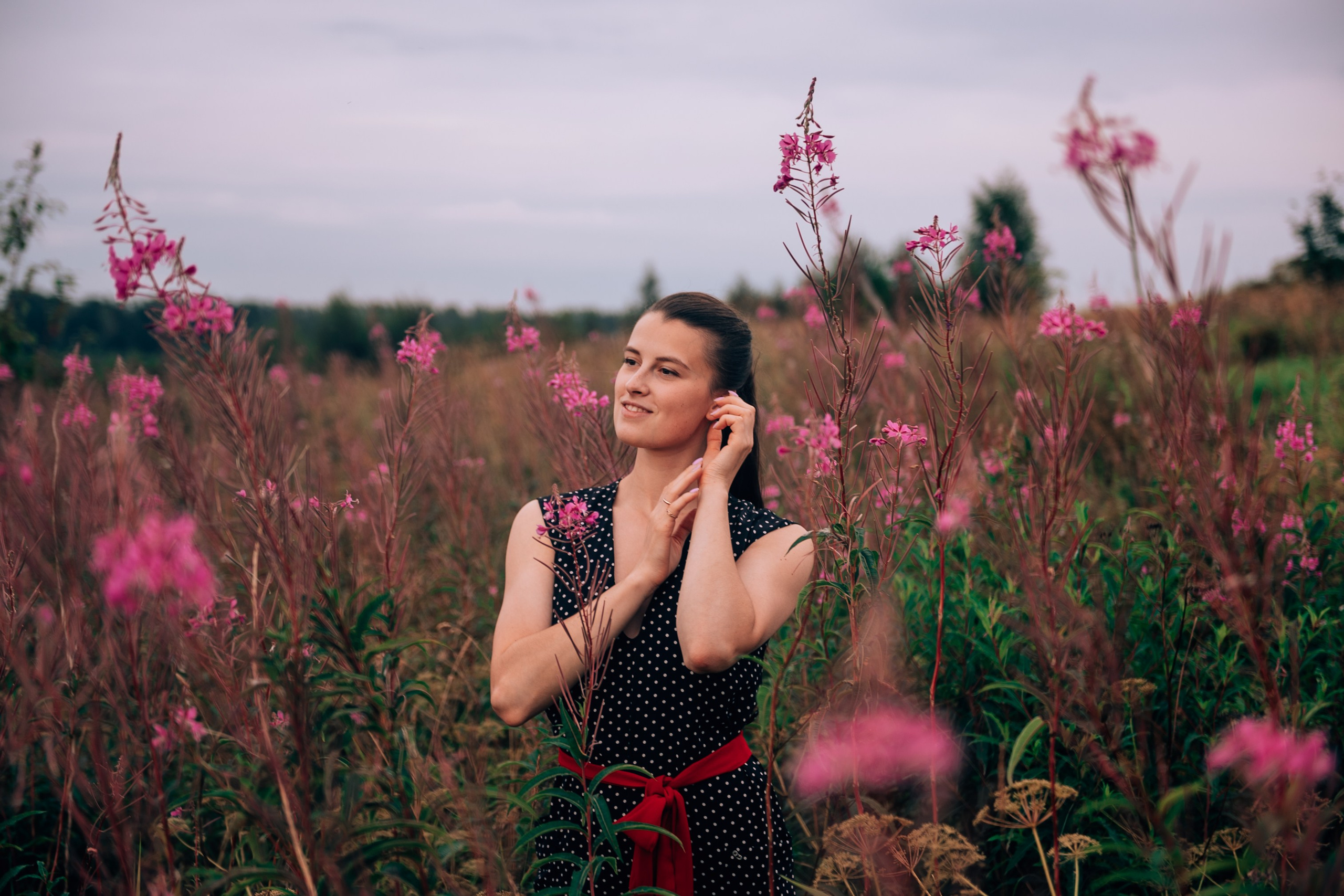 В полях Иван-чая. Свадебный и семейный фотограф София Невская