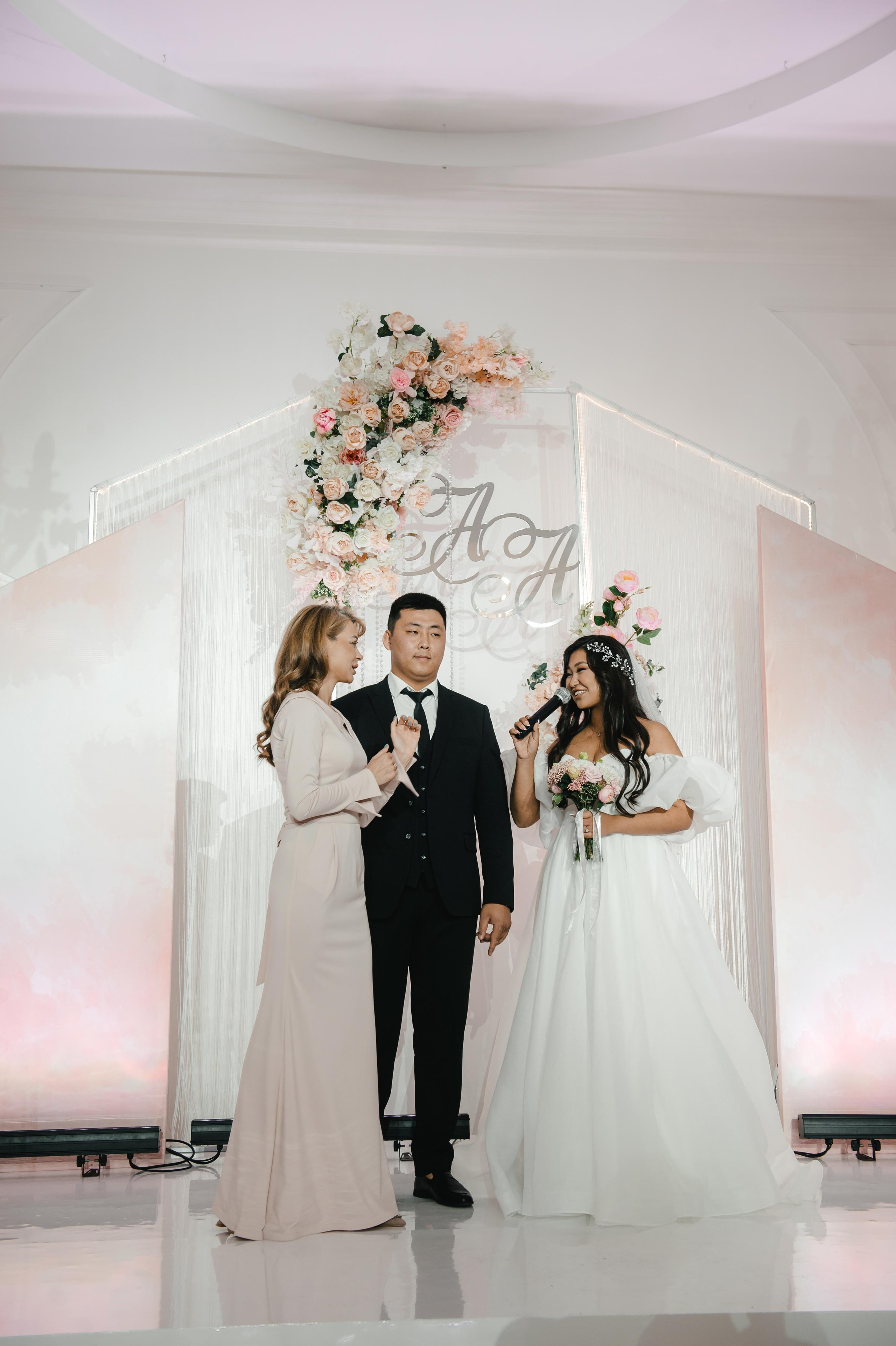 ТЁМА и АЛИНА. Свадебный организатор в Ростове-на-Дону Яснов Роман