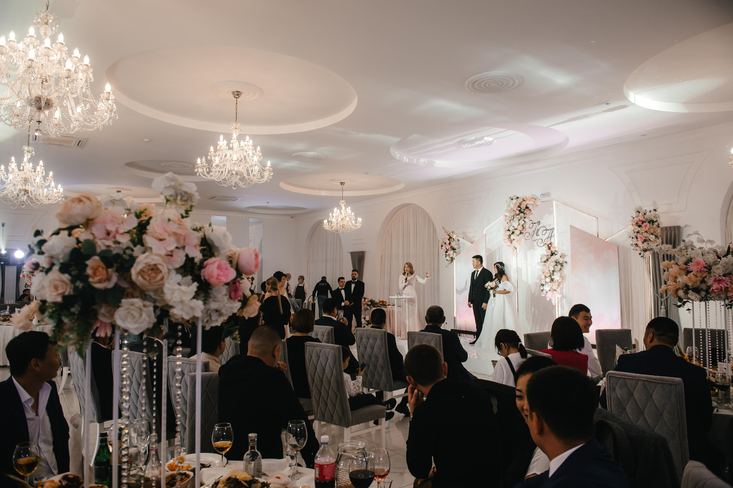 ТЁМА и АЛИНА. Свадебный организатор в Ростове-на-Дону Яснов Роман