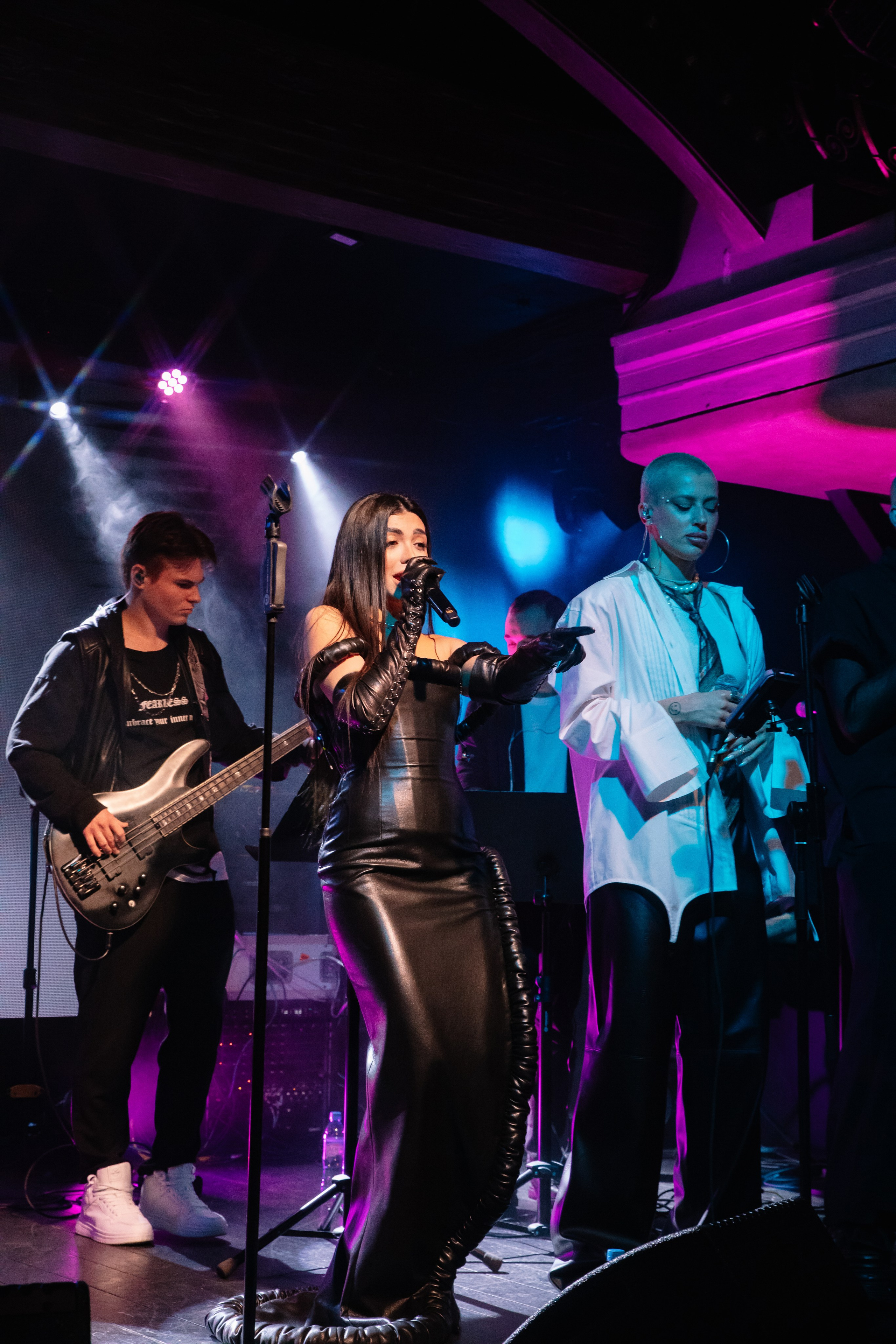 Nonna. Сольный концерт в Magnus Locus. Фотограф в Москве Яна Полосина