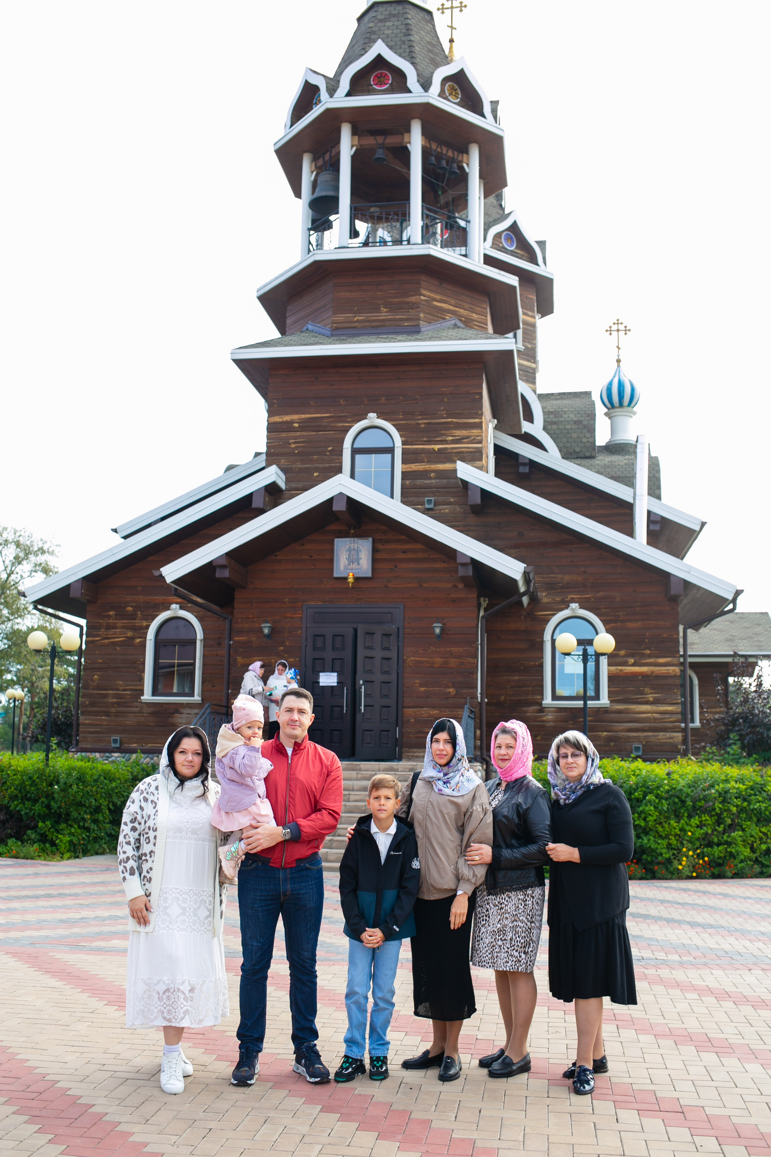Крещение. Фотограф новорожденных и семейный фотограф НСО г. Бердск Марина Львова