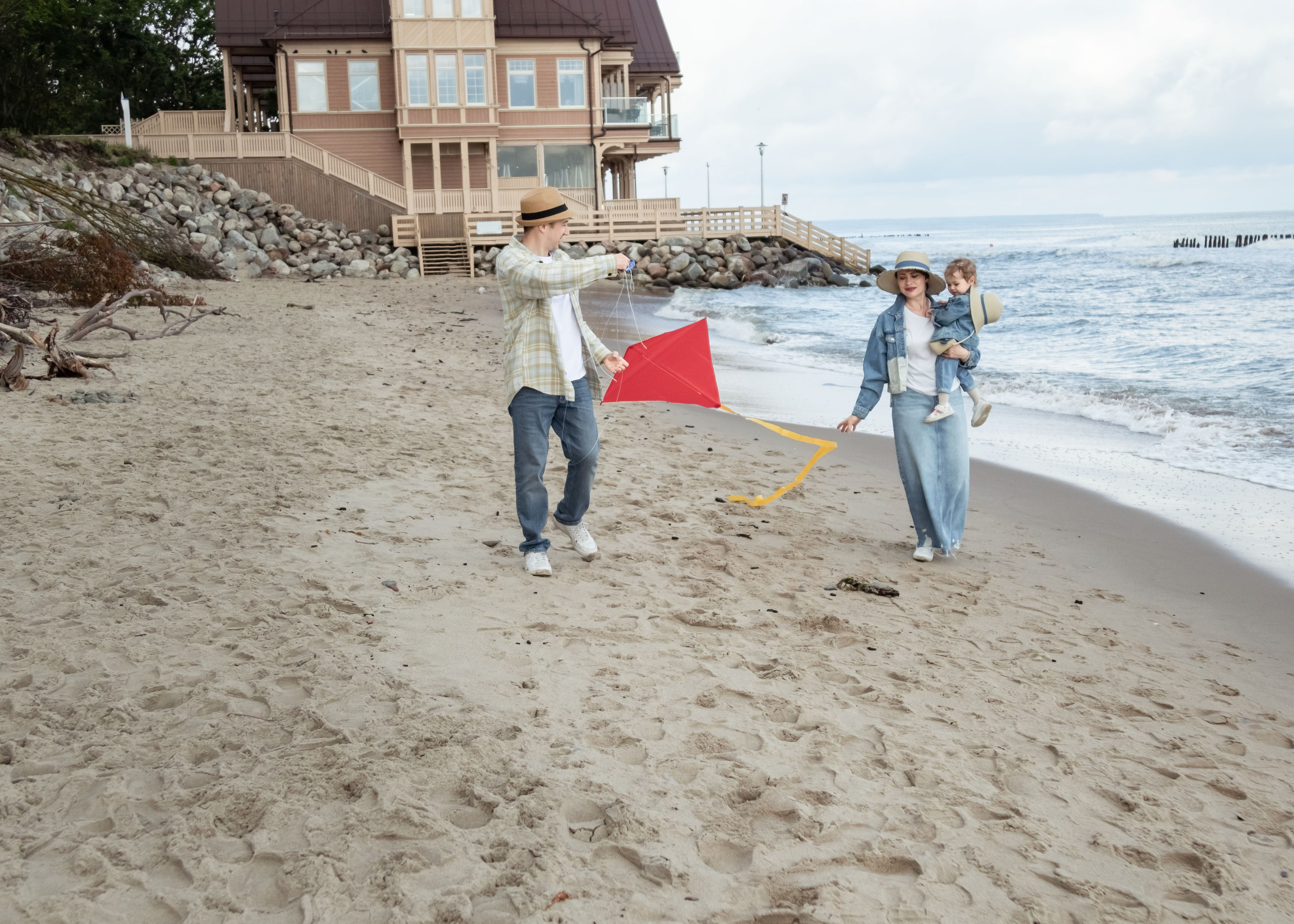 Джинсово-шляпный десант. Фотограф Зеленоградск Лиана Сопина