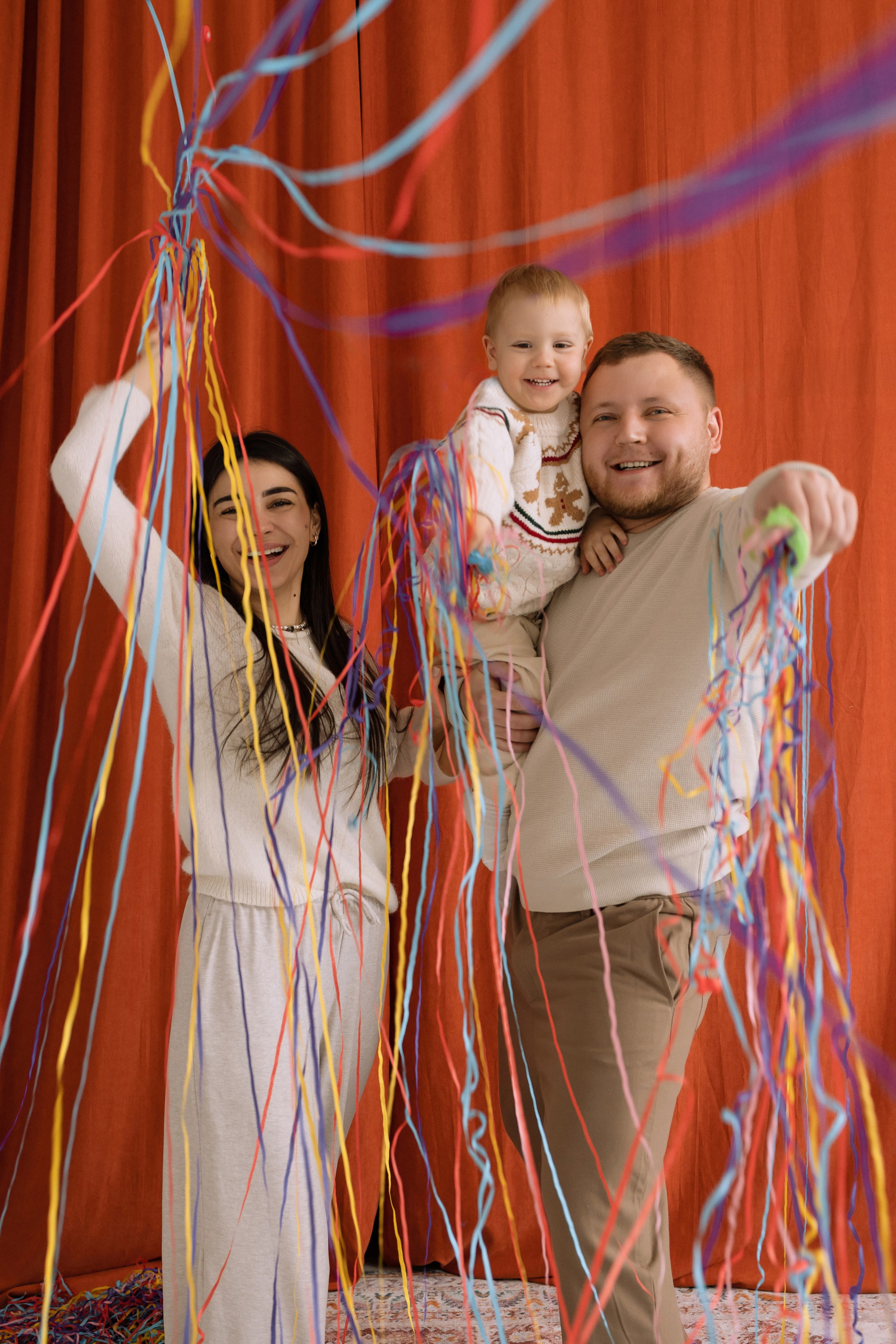 ⠀Антон, Анжелика и Мирон. Фотограф Олеся Голева